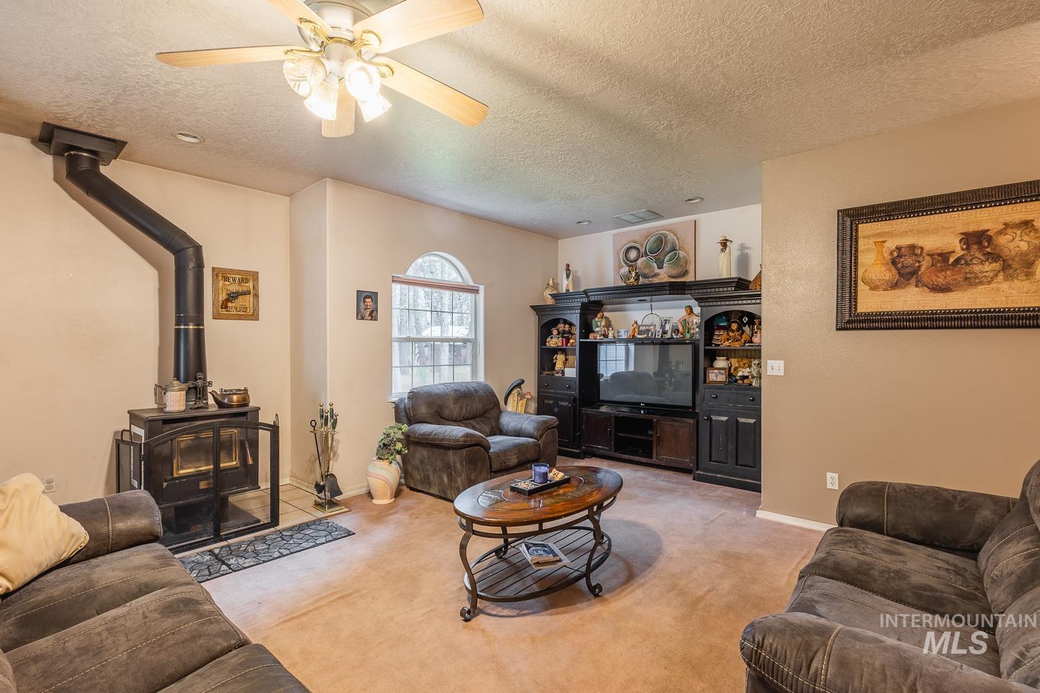 42 Hiatt Cir, Idaho City, Idaho 83631, 3 Bedrooms, 2.5 Bathrooms, Residential For Sale, Price $439,900, 98967869