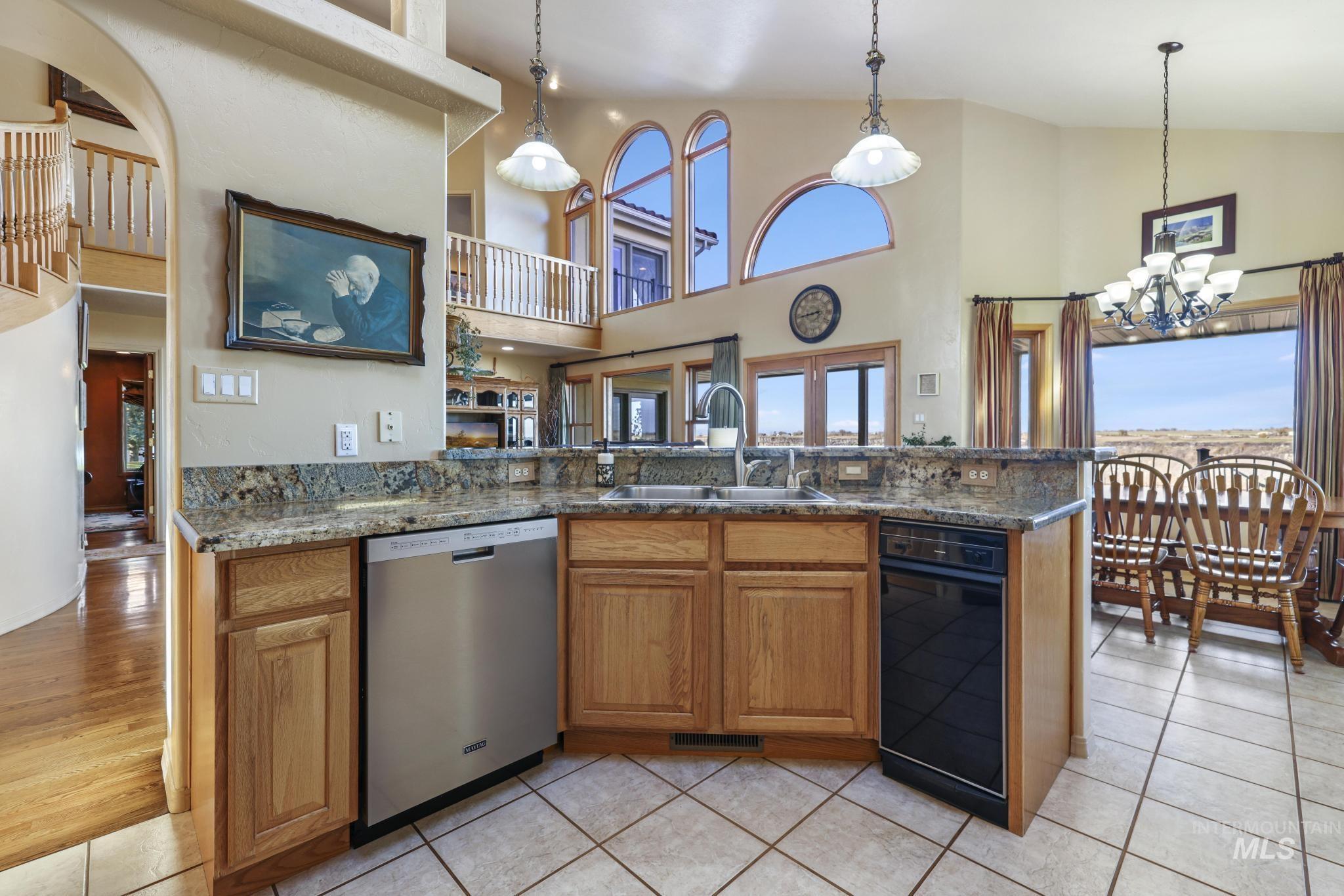 2224 E 4400 N, Filer, Idaho 83328, 4 Bedrooms, 3.5 Bathrooms, Residential For Sale, Price $1,450,000, 98967876