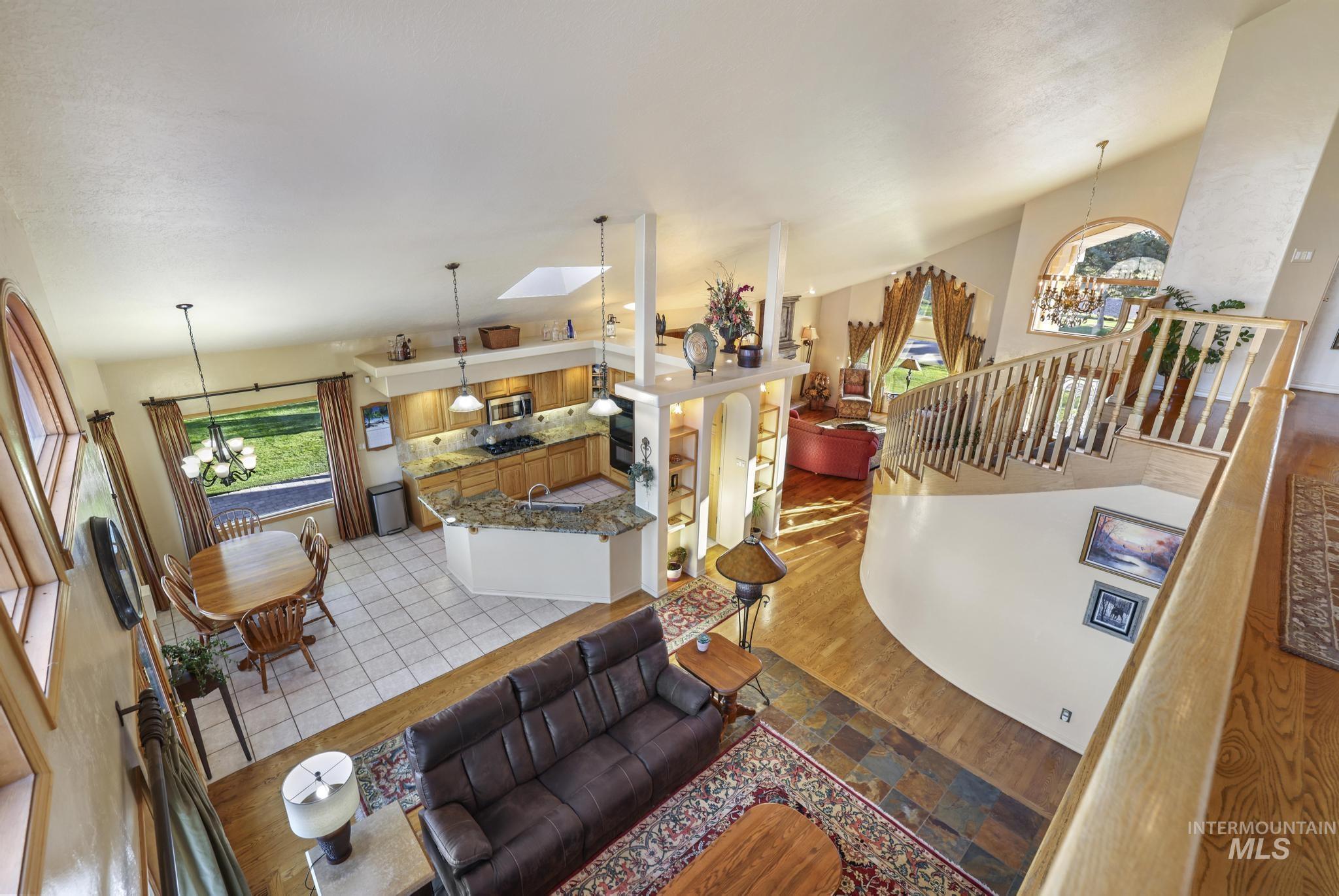 2224 E 4400 N, Filer, Idaho 83328, 4 Bedrooms, 3.5 Bathrooms, Residential For Sale, Price $1,450,000, 98967876