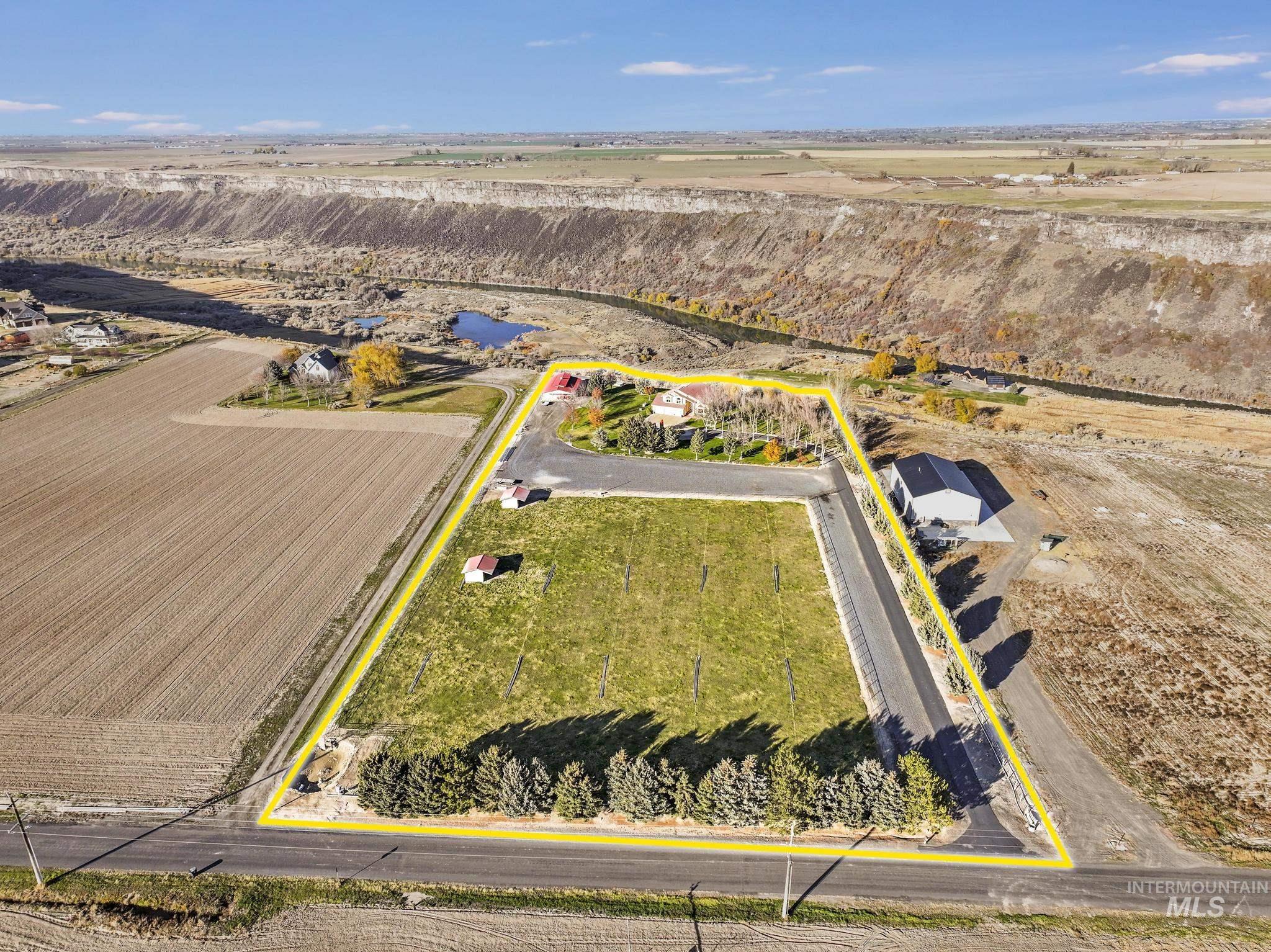 2224 E 4400 N, Filer, Idaho 83328, 4 Bedrooms, 3.5 Bathrooms, Residential For Sale, Price $1,450,000, 98967876