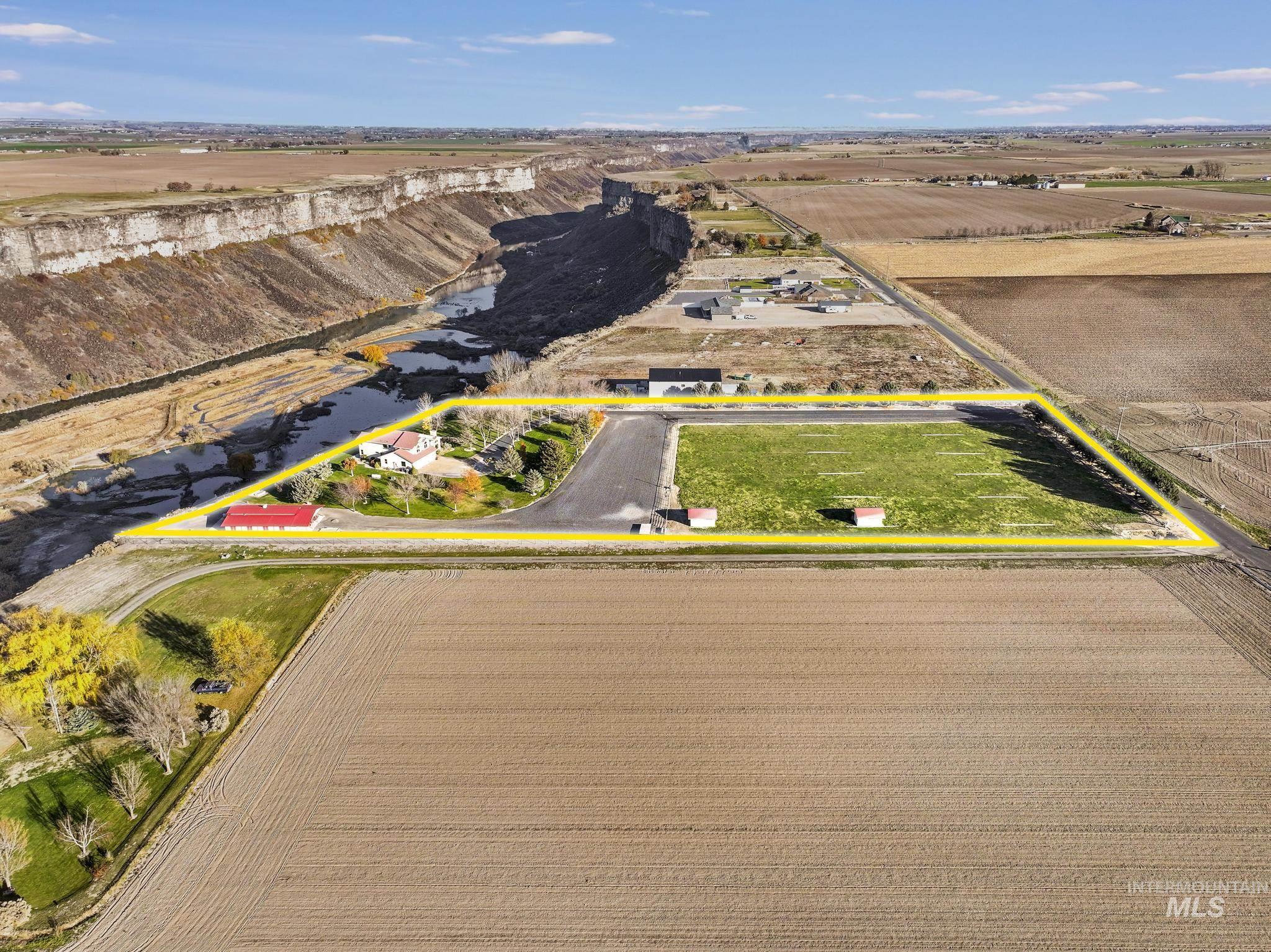 2224 E 4400 N, Filer, Idaho 83328, 4 Bedrooms, 3.5 Bathrooms, Residential For Sale, Price $1,450,000, 98967876