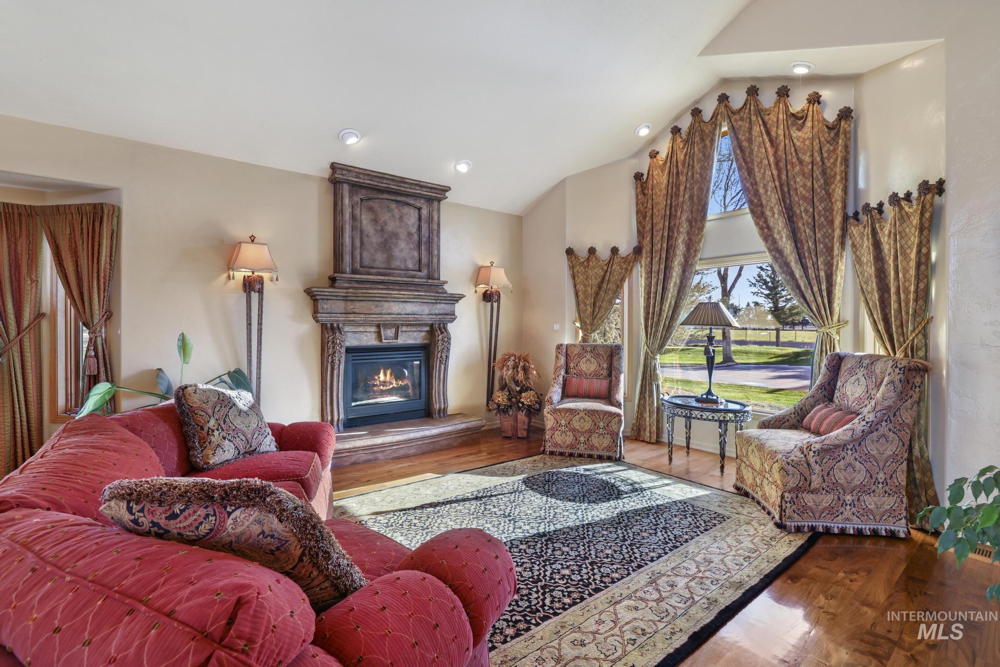 2224 E 4400 N, Filer, Idaho 83328, 4 Bedrooms, 3.5 Bathrooms, Residential For Sale, Price $1,450,000, 98967876