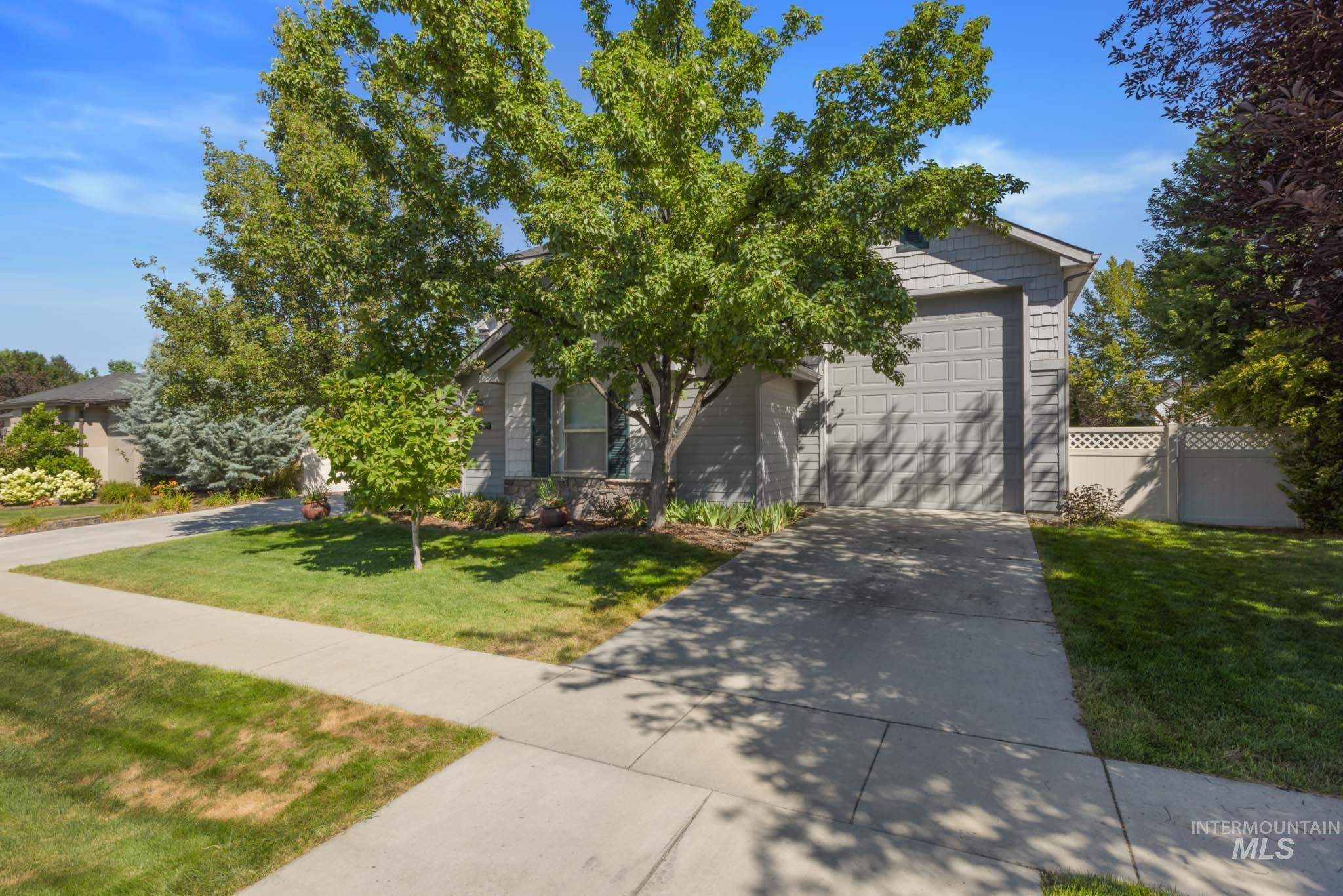 1838 W Pachino St, Meridian, Idaho 83646, 3 Bedrooms, 2.5 Bathrooms, Residential For Sale, Price $679,000, 98967877