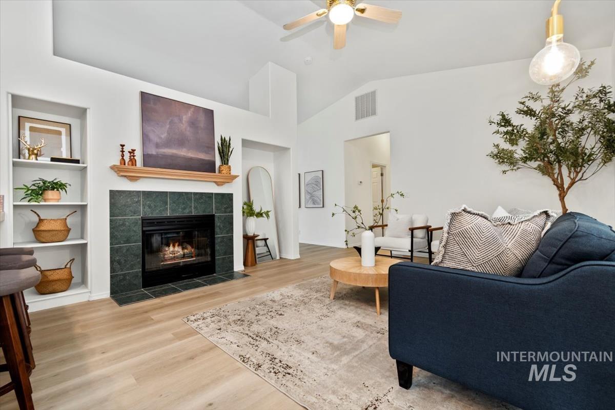 6460 S Lodgepole Pl, Boise, Idaho 83716, 3 Bedrooms, 2 Bathrooms, Residential For Sale, Price $619,900, 98967879