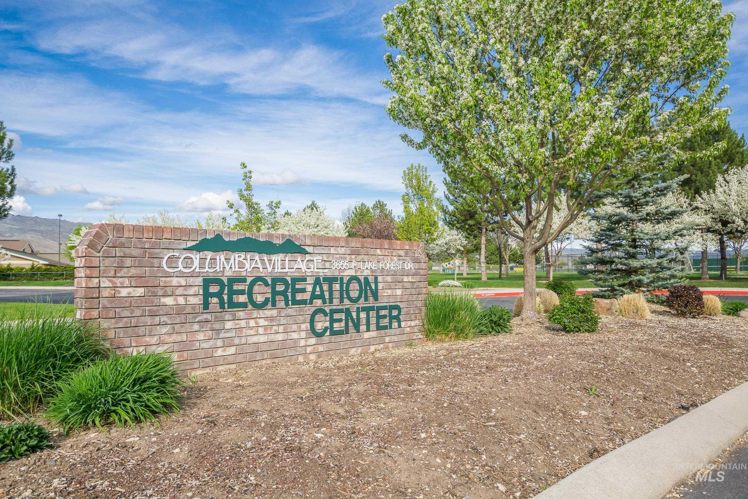 6460 S Lodgepole Pl, Boise, Idaho 83716, 3 Bedrooms, 2 Bathrooms, Residential For Sale, Price $619,900, 98967879