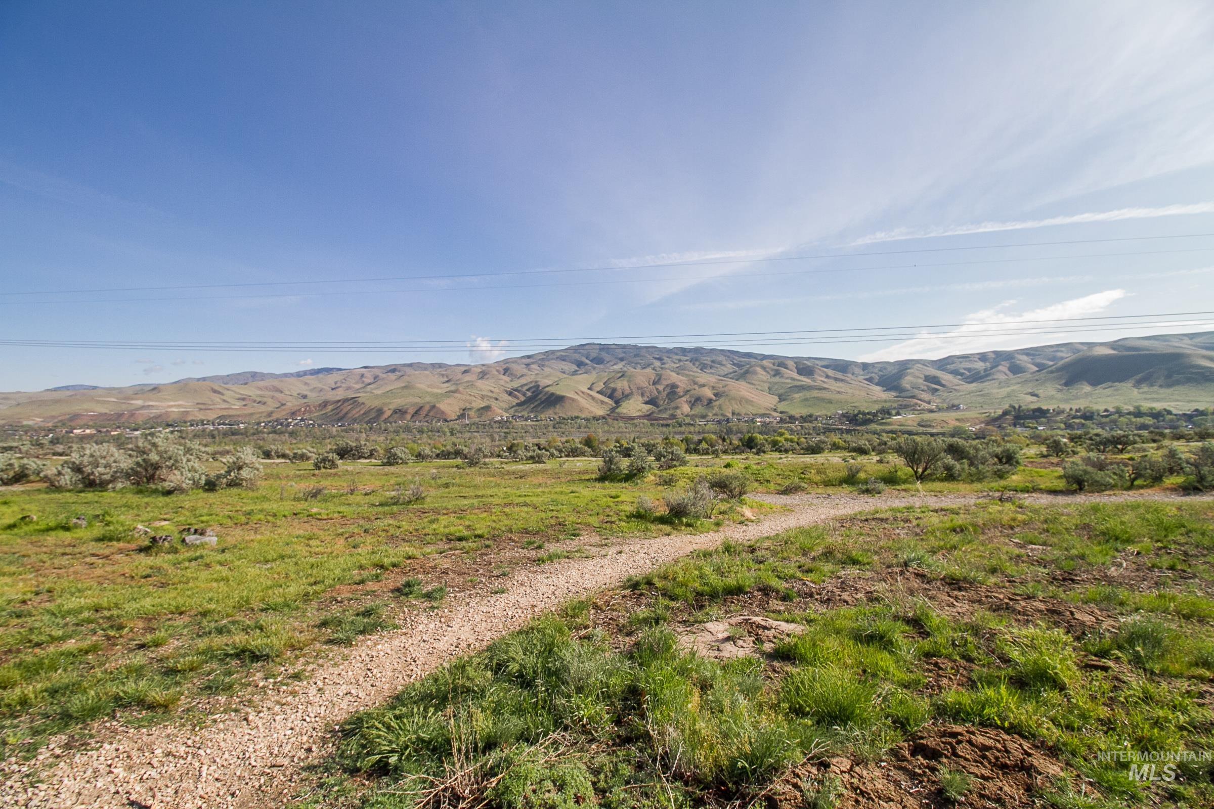 6460 S Lodgepole Pl, Boise, Idaho 83716, 3 Bedrooms, 2 Bathrooms, Residential For Sale, Price $619,900, 98967879