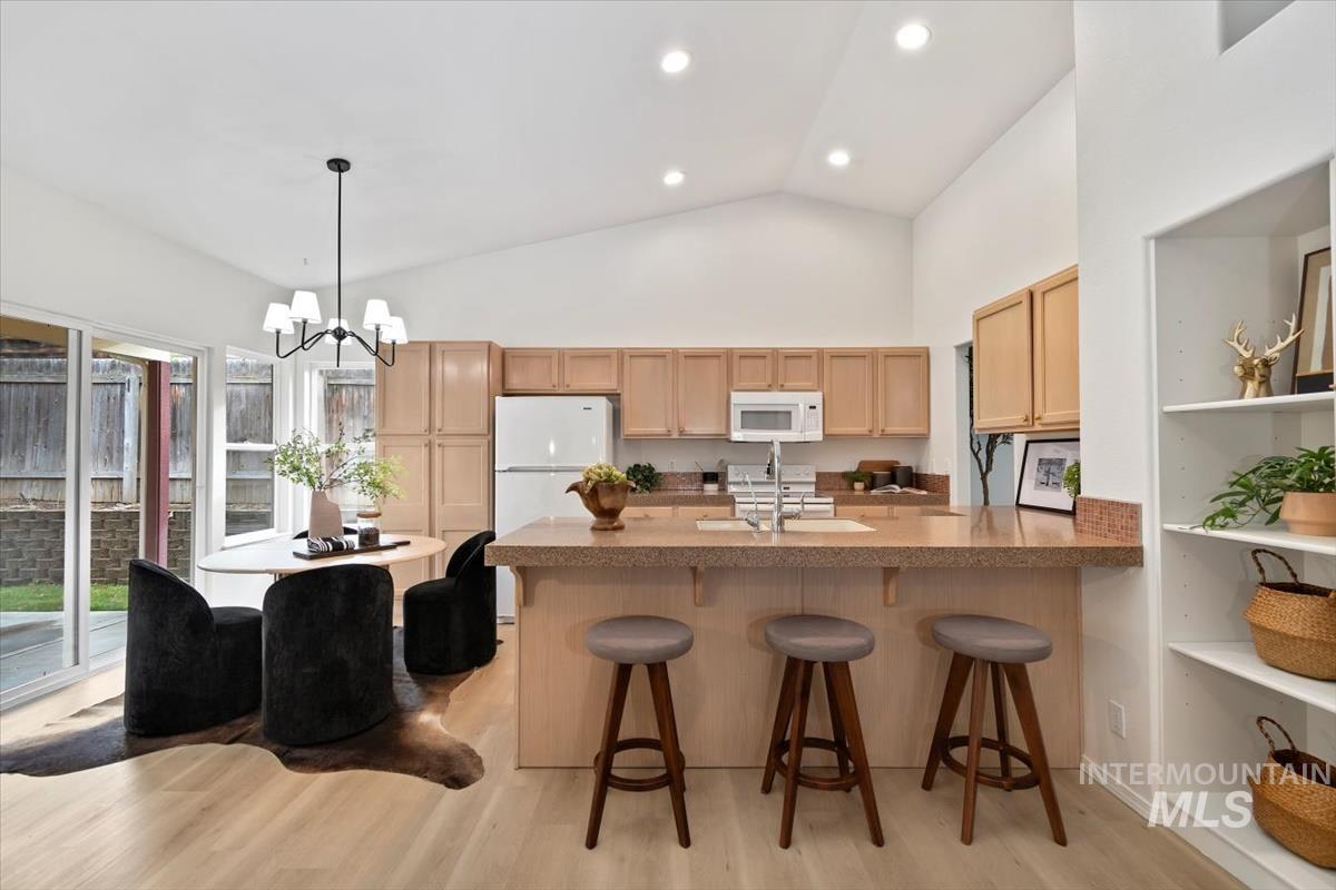 6460 S Lodgepole Pl, Boise, Idaho 83716, 3 Bedrooms, 2 Bathrooms, Residential For Sale, Price $619,900, 98967879