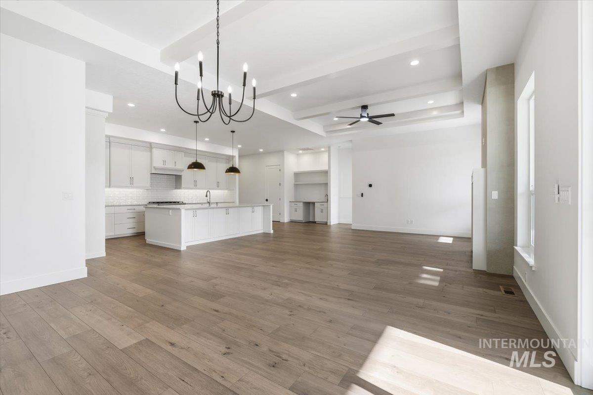 1975 W Pond Stone, Meridian, Idaho 83646, 4 Bedrooms, 3 Bathrooms, Residential For Sale, Price $818,800, 98967880