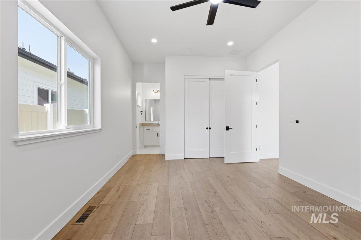 1975 W Pond Stone, Meridian, Idaho 83646, 4 Bedrooms, 3 Bathrooms, Residential For Sale, Price $818,800, 98967880