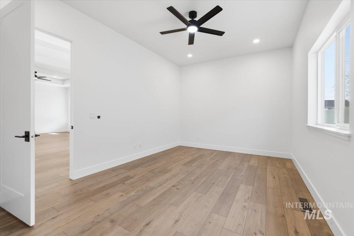 1975 W Pond Stone, Meridian, Idaho 83646, 4 Bedrooms, 3 Bathrooms, Residential For Sale, Price $818,800, 98967880