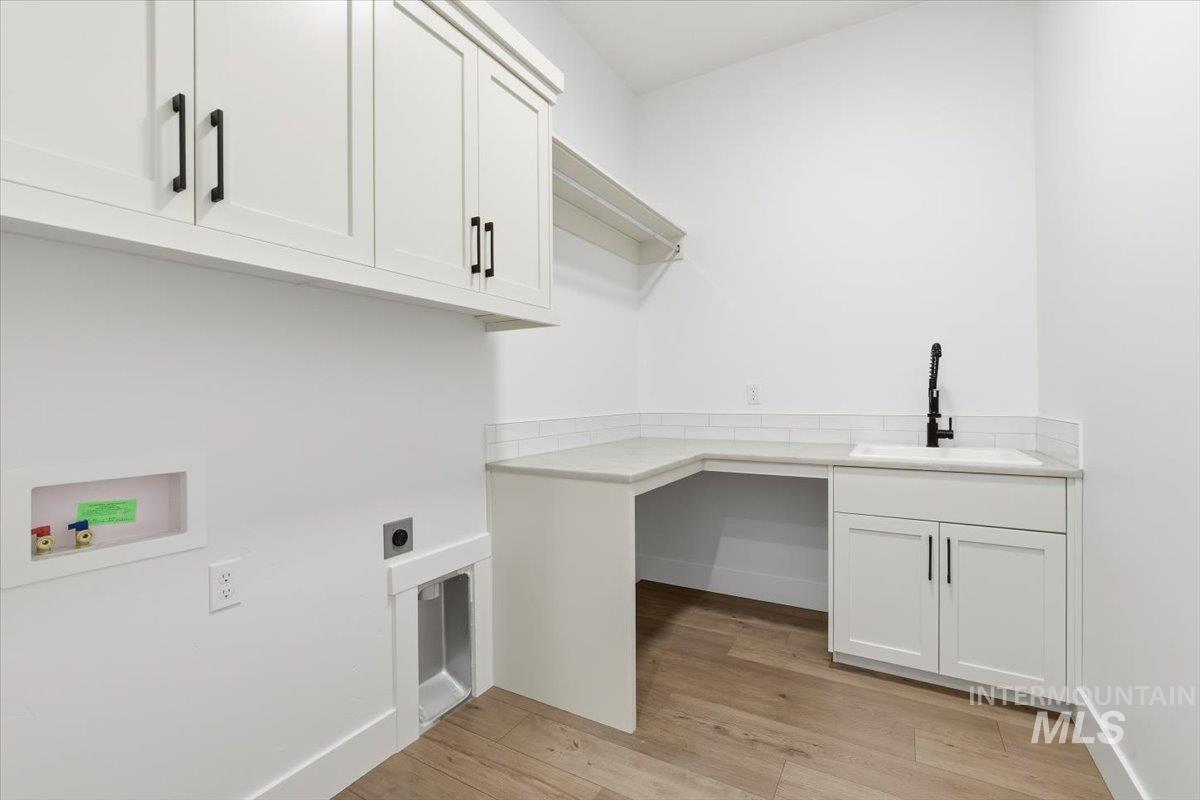 1975 W Pond Stone, Meridian, Idaho 83646, 4 Bedrooms, 3 Bathrooms, Residential For Sale, Price $818,800, 98967880