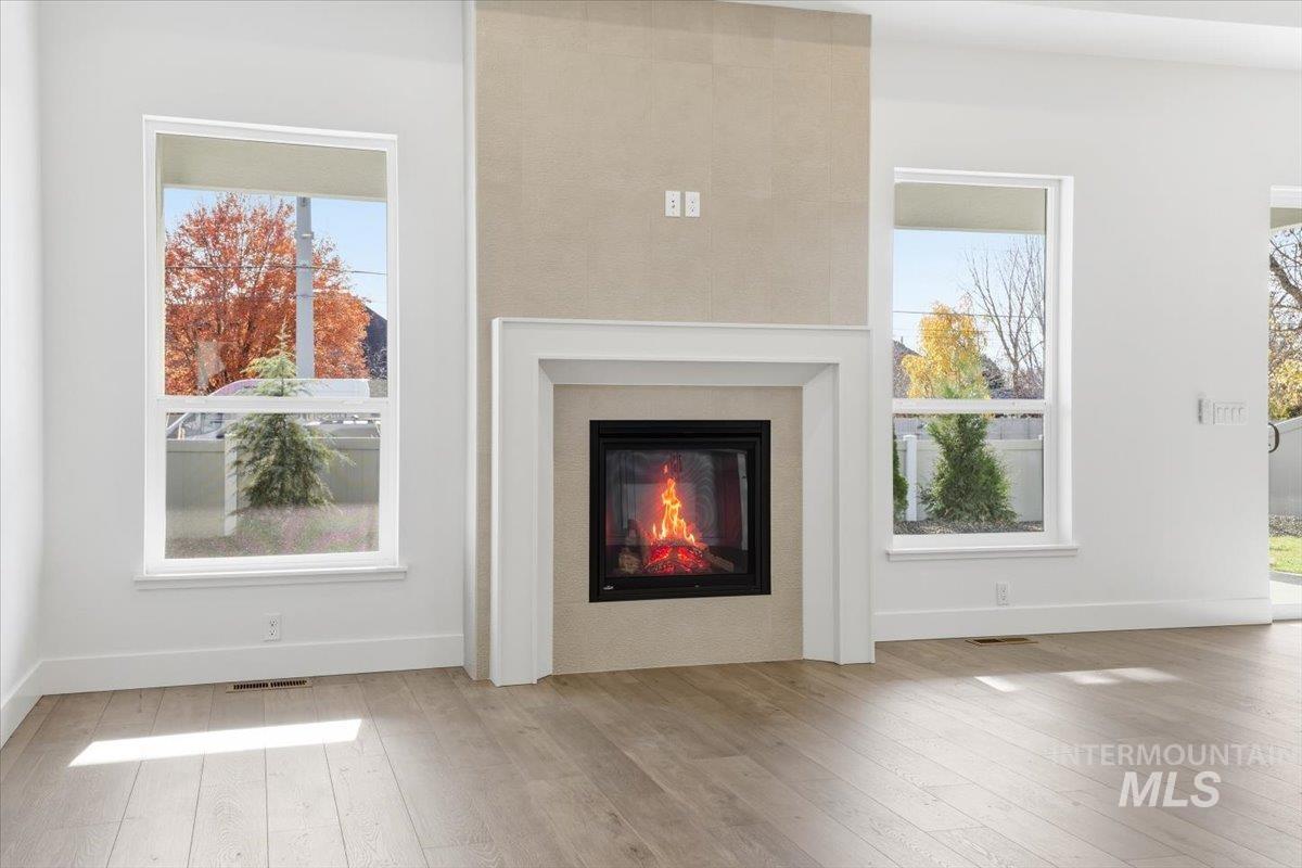 1975 W Pond Stone, Meridian, Idaho 83646, 4 Bedrooms, 3 Bathrooms, Residential For Sale, Price $818,800, 98967880