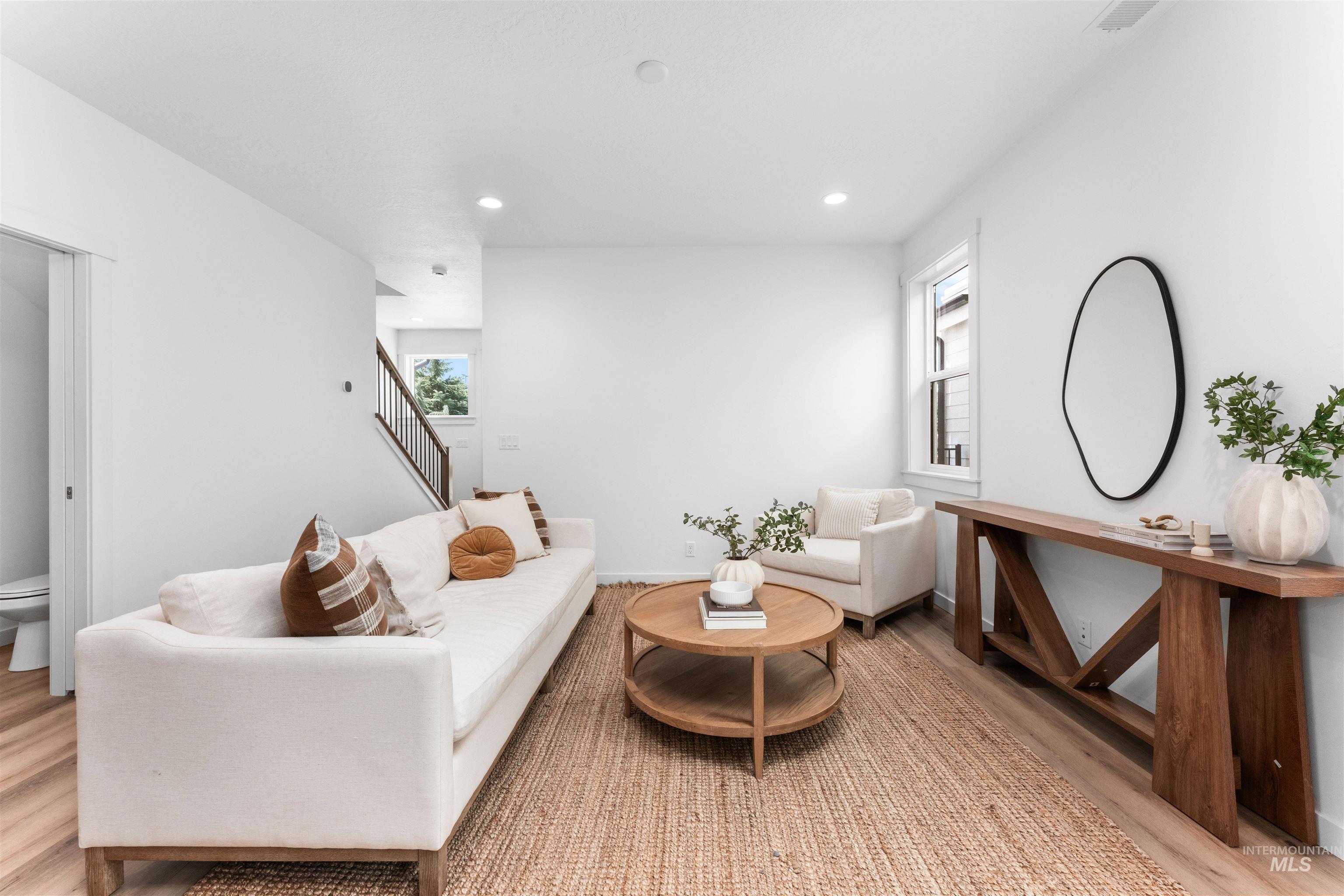 3544 W Anderson St, Boise, Idaho 83703, 3 Bedrooms, 2.5 Bathrooms, Residential Income For Sale, Price $639,900, 98967886