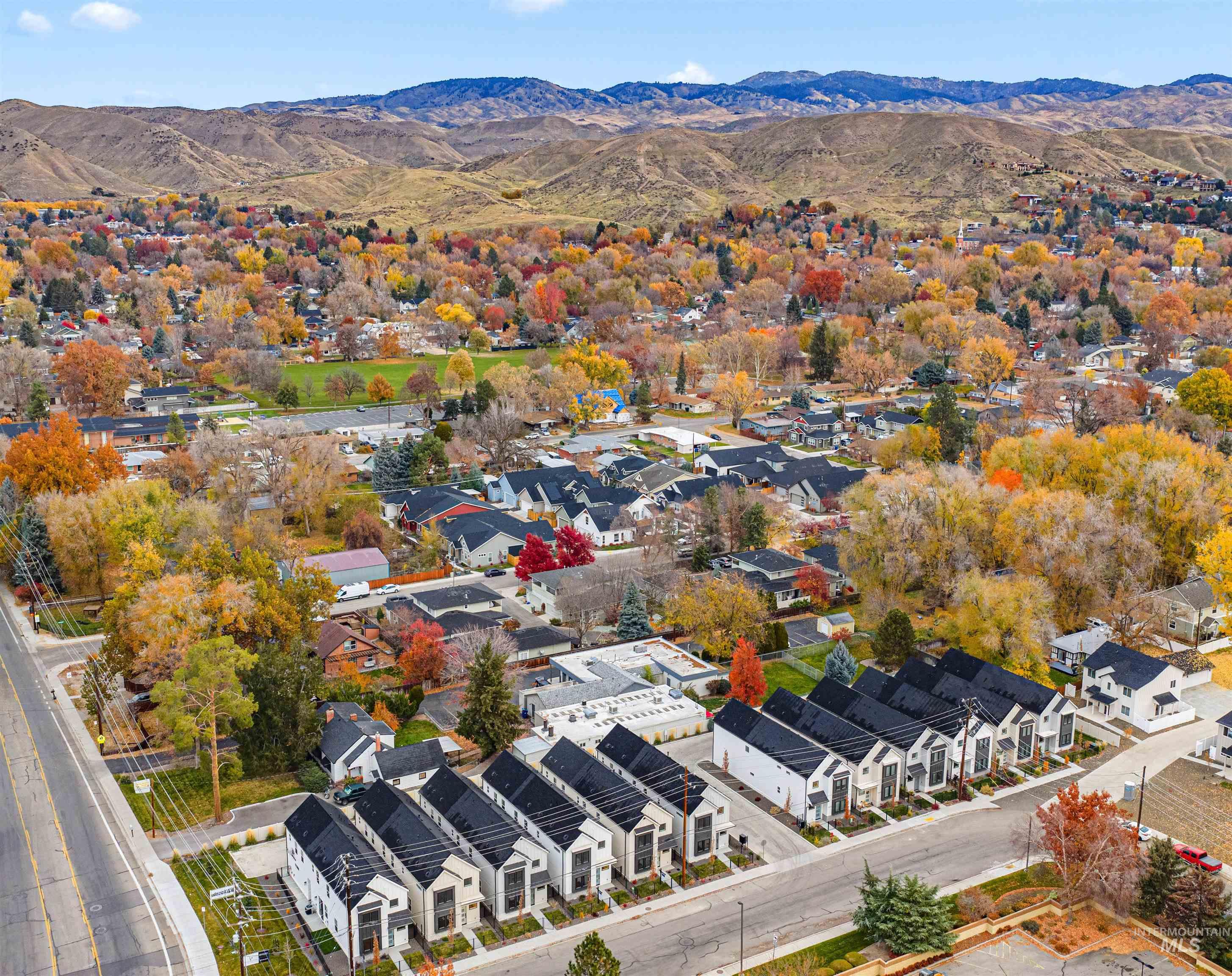 3544 W Anderson St, Boise, Idaho 83703, 3 Bedrooms, 2.5 Bathrooms, Residential Income For Sale, Price $639,900, 98967886