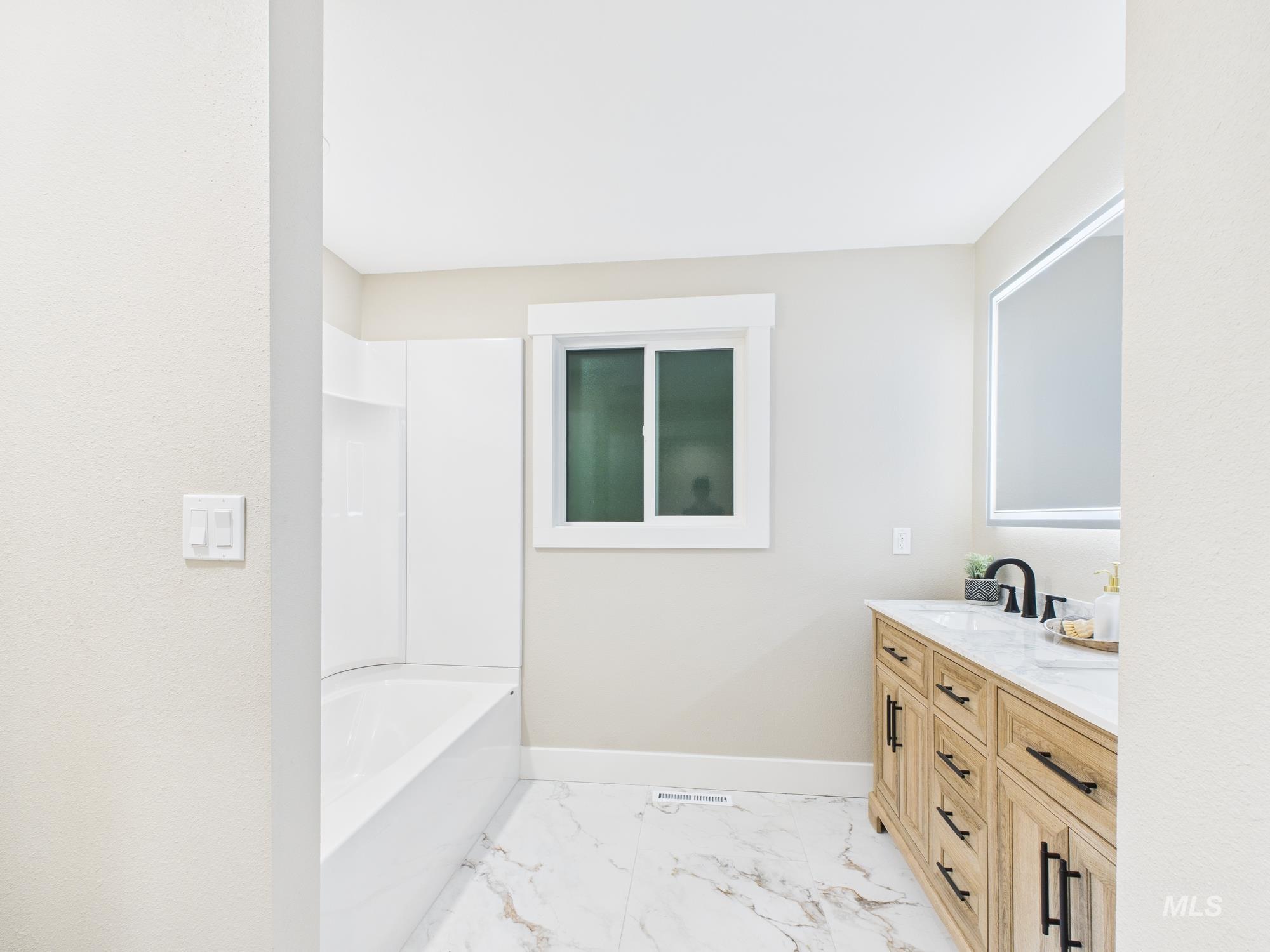 312 3rd Ave., Lewiston, Idaho 83501, 4 Bedrooms, 2 Bathrooms, Residential For Sale, Price $515,000, 98967891