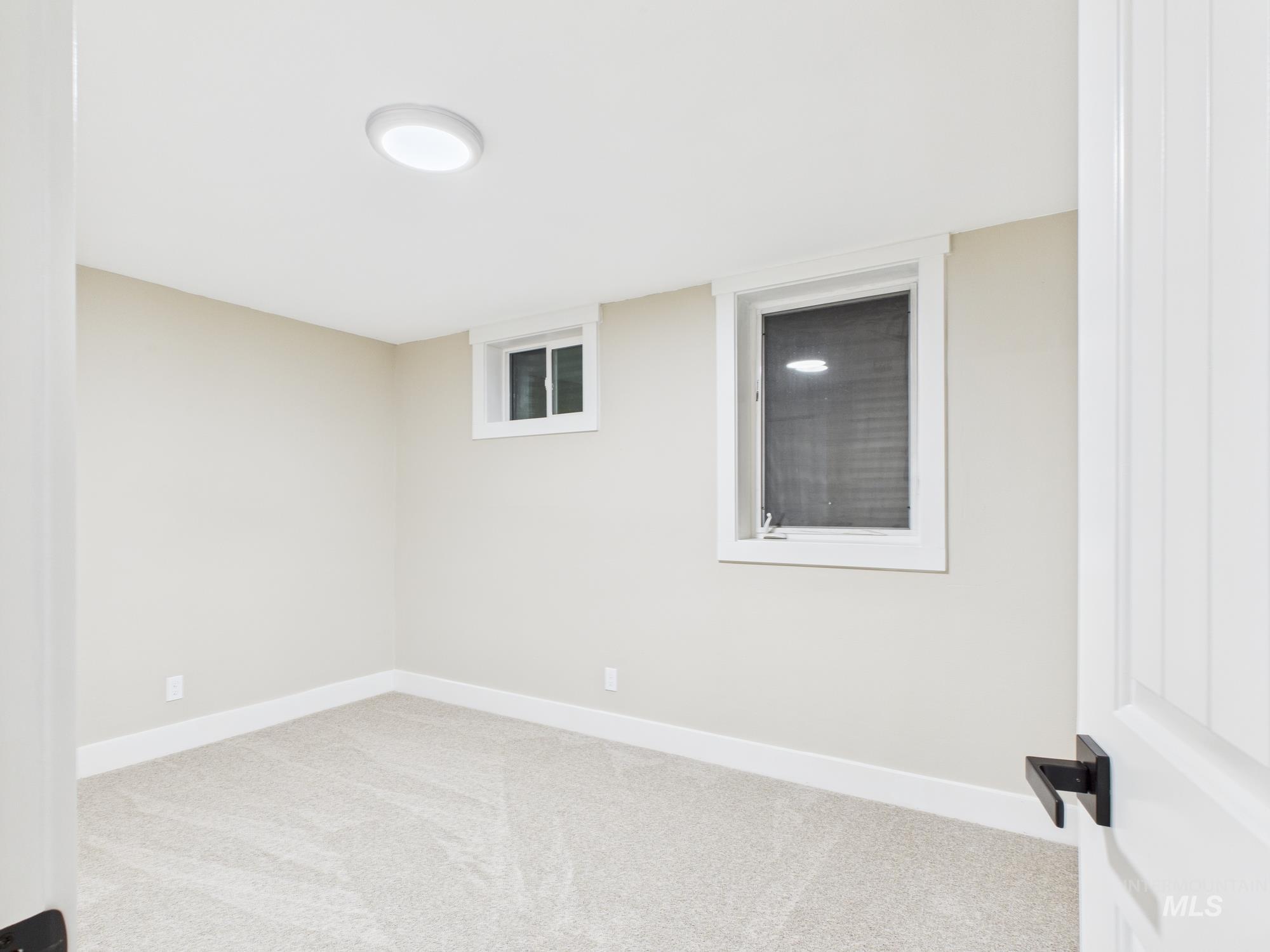 312 3rd Ave., Lewiston, Idaho 83501, 4 Bedrooms, 2 Bathrooms, Residential For Sale, Price $515,000, 98967891