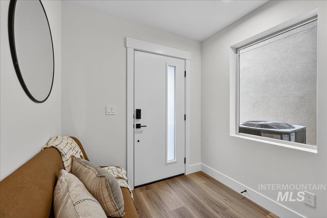 1719 S Rock View Ln, Boise, Idaho 83705-3013, 3 Bedrooms, 3.5 Bathrooms, Residential For Sale, Price $499,880, 98967893