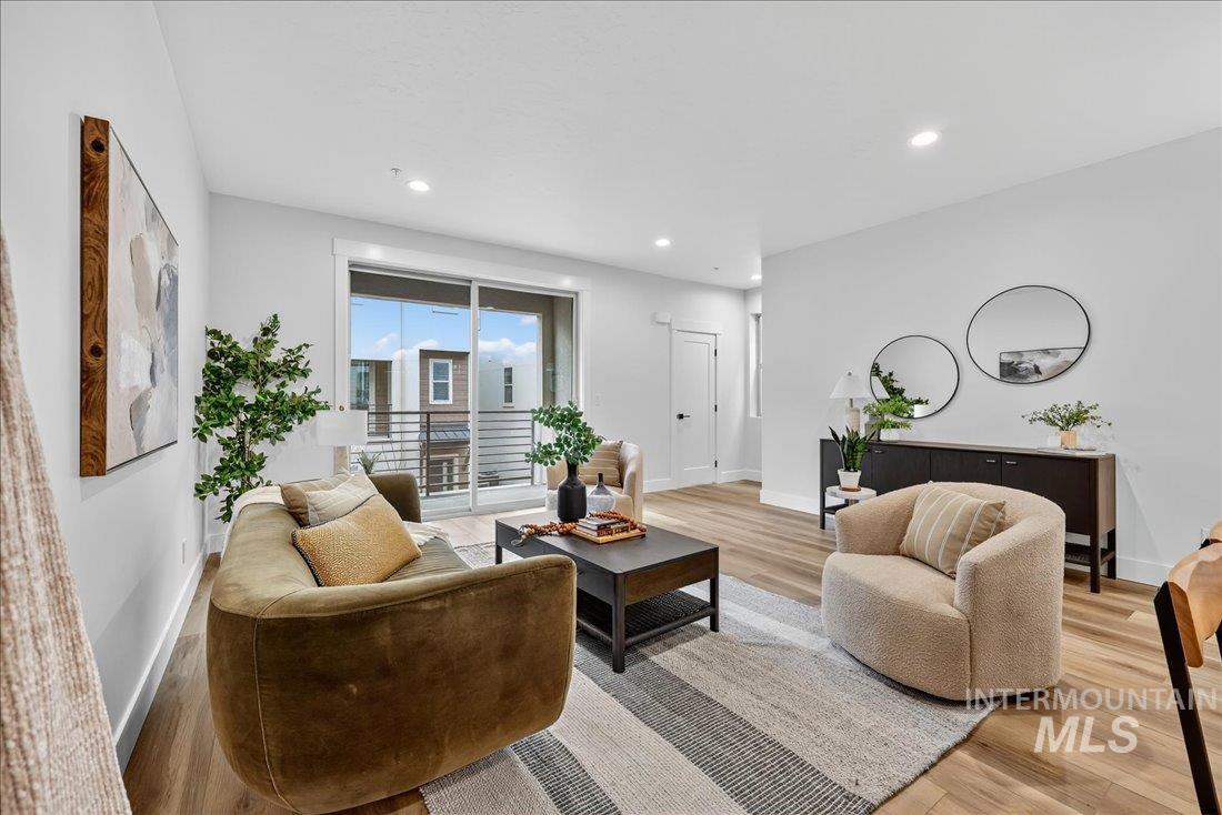 1719 S Rock View Ln, Boise, Idaho 83705-3013, 3 Bedrooms, 3.5 Bathrooms, Residential For Sale, Price $499,880, 98967893