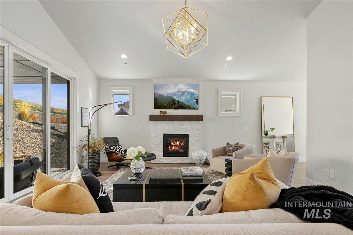 1544 S Trent Point Way, Boise, Idaho 83712, 3 Bedrooms, 2.5 Bathrooms, Residential For Sale, Price $1,399,000, 98967894