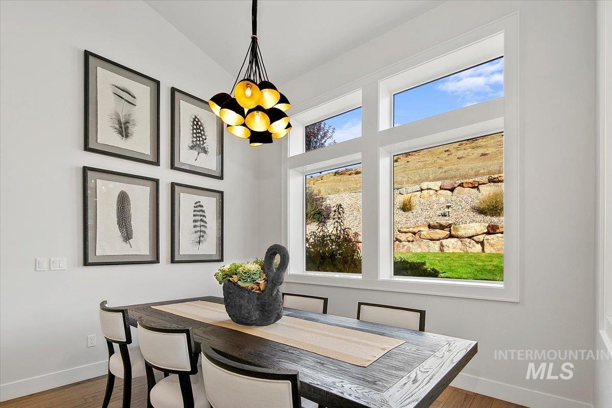 1544 S Trent Point Way, Boise, Idaho 83712, 3 Bedrooms, 2.5 Bathrooms, Residential For Sale, Price $1,399,000, 98967894