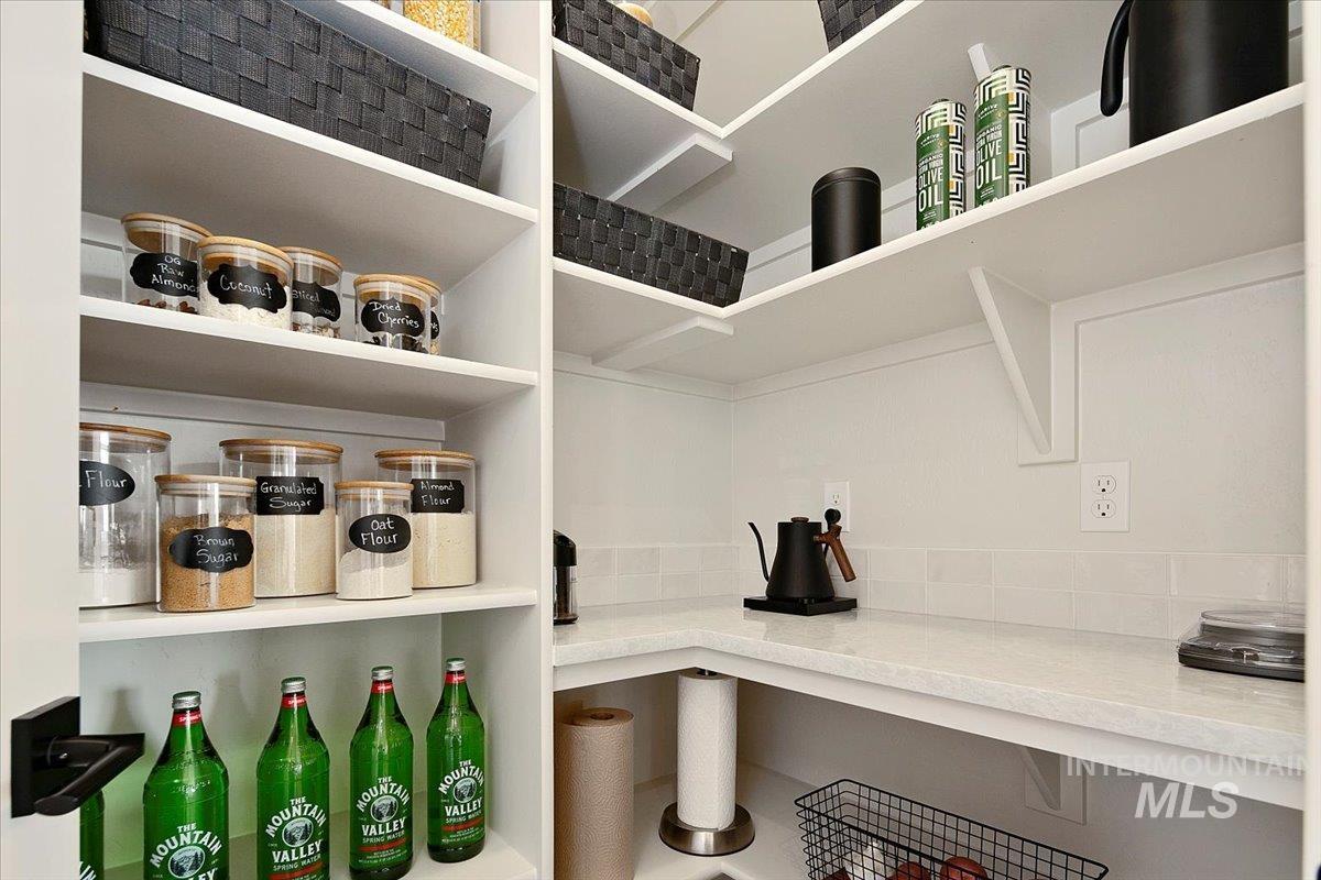 1544 S Trent Point Way, Boise, Idaho 83712, 3 Bedrooms, 2.5 Bathrooms, Residential For Sale, Price $1,399,000, 98967894