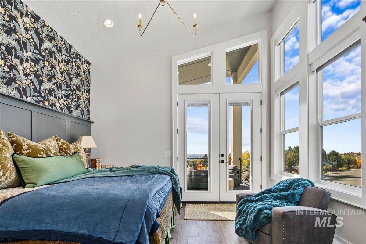 1544 S Trent Point Way, Boise, Idaho 83712, 3 Bedrooms, 2.5 Bathrooms, Residential For Sale, Price $1,399,000, 98967894