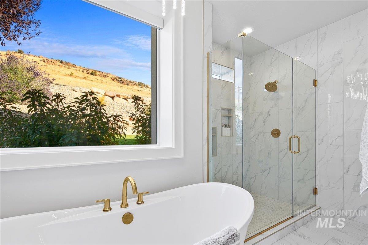 1544 S Trent Point Way, Boise, Idaho 83712, 3 Bedrooms, 2.5 Bathrooms, Residential For Sale, Price $1,399,000, 98967894