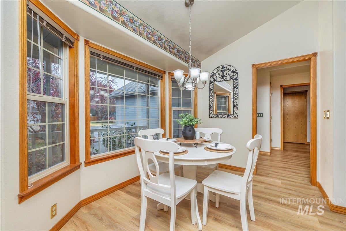 852 N Player Ave, Eagle, Idaho 83616-5281, 3 Bedrooms, 2 Bathrooms, Residential For Sale, Price $489,900, 98967905