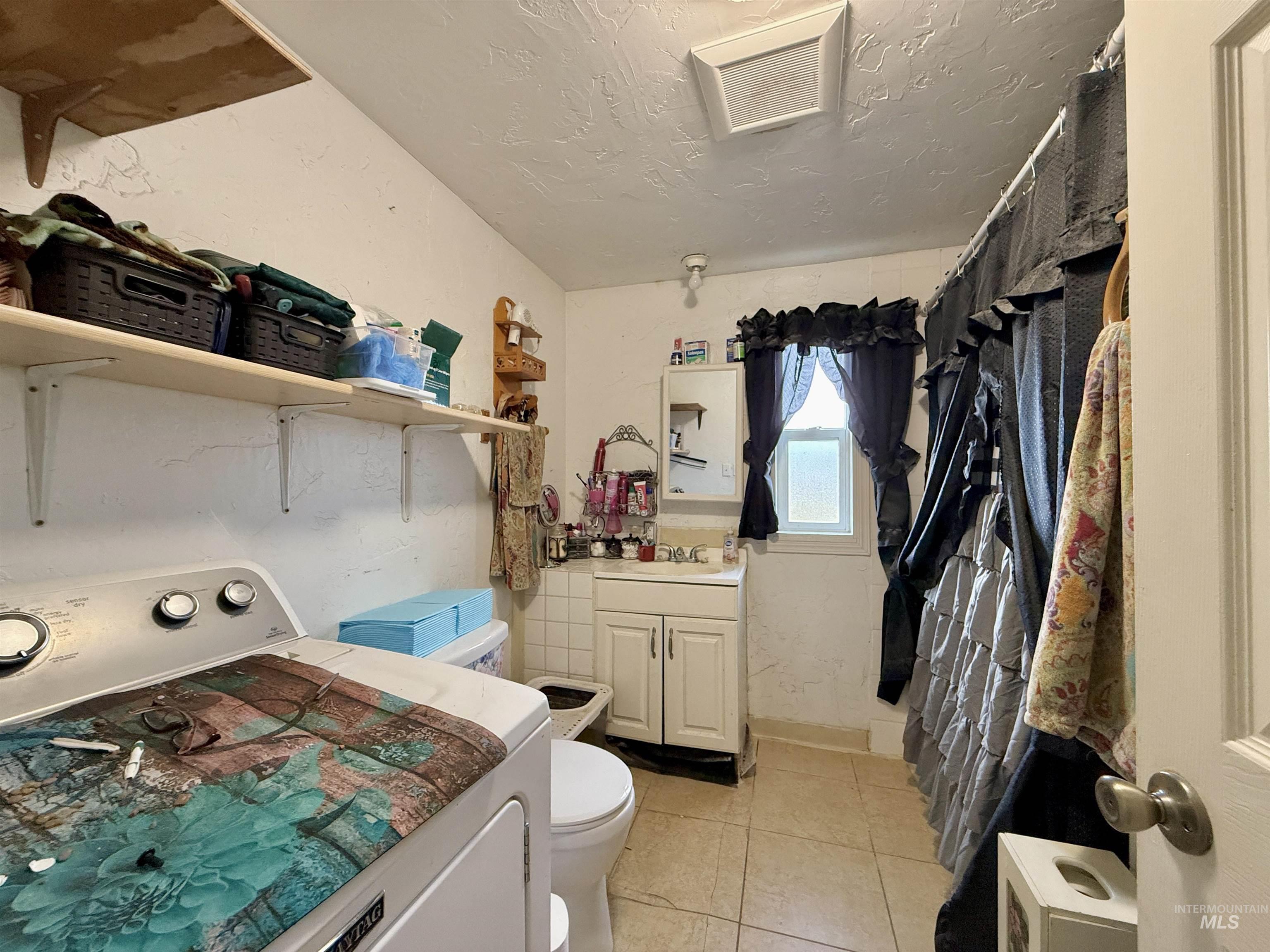 311 Country Court Dr., Grangeville, Idaho 83530, 2 Bedrooms, 1 Bathroom, Residential For Sale, Price $39,900, 98967907