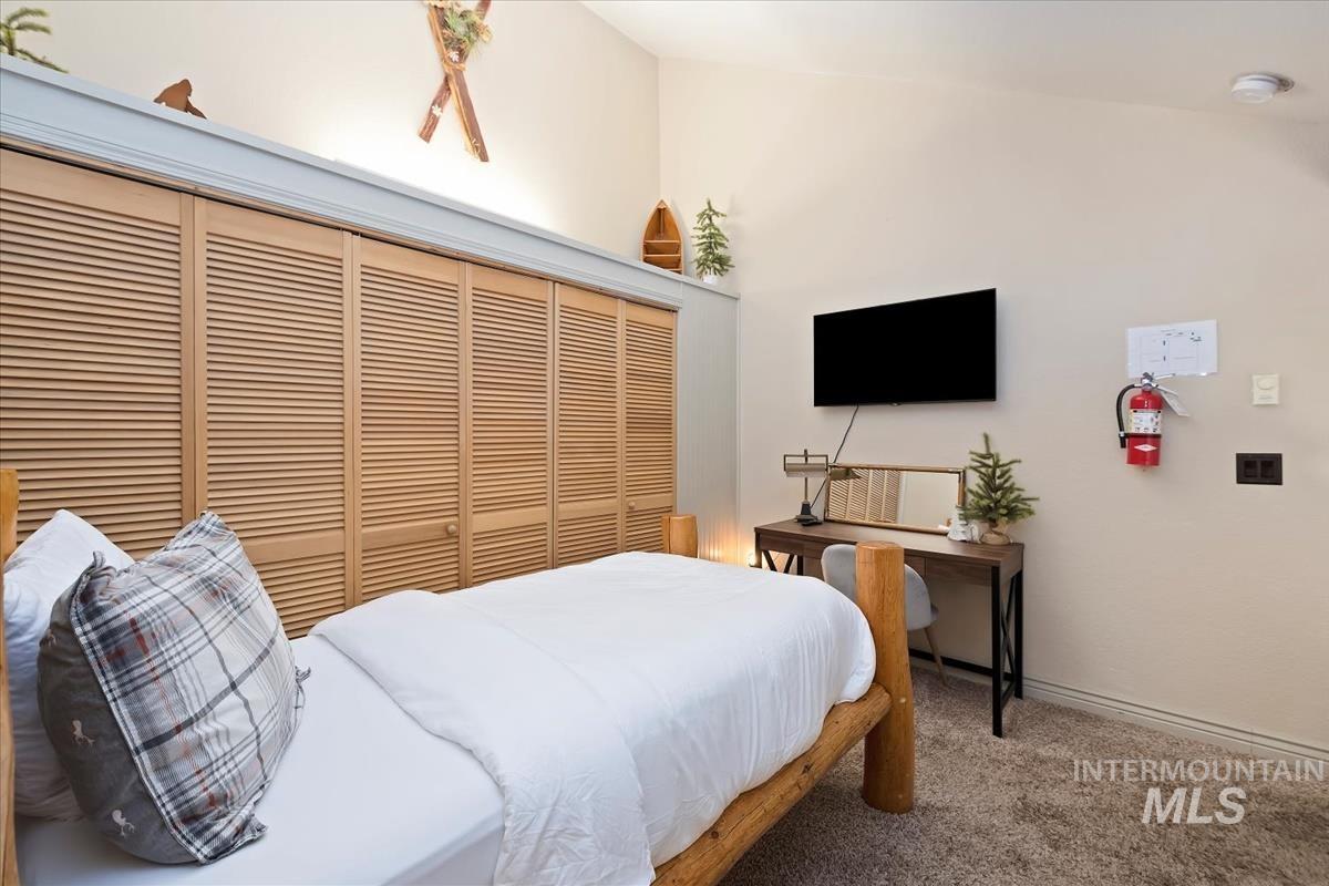 1607 Davis Ave, McCall, Idaho 83638, 2 Bedrooms, 1 Bathroom, Residential For Sale, Price $350,000, 98967910