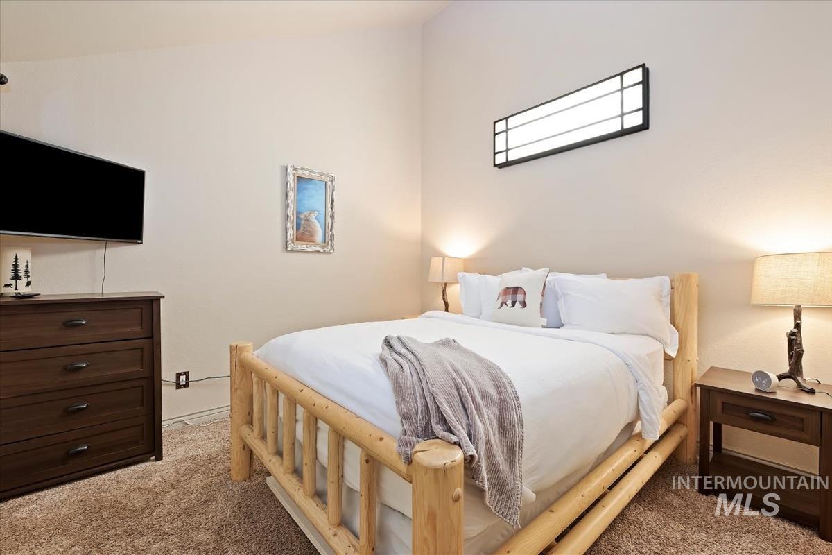 1607 Davis Ave, McCall, Idaho 83638, 2 Bedrooms, 1 Bathroom, Residential For Sale, Price $350,000, 98967910