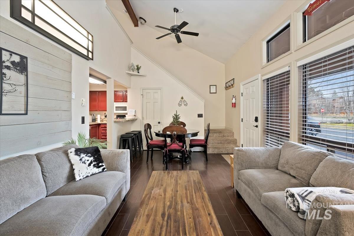 1607 Davis Ave, McCall, Idaho 83638, 2 Bedrooms, 1 Bathroom, Residential For Sale, Price $350,000, 98967910