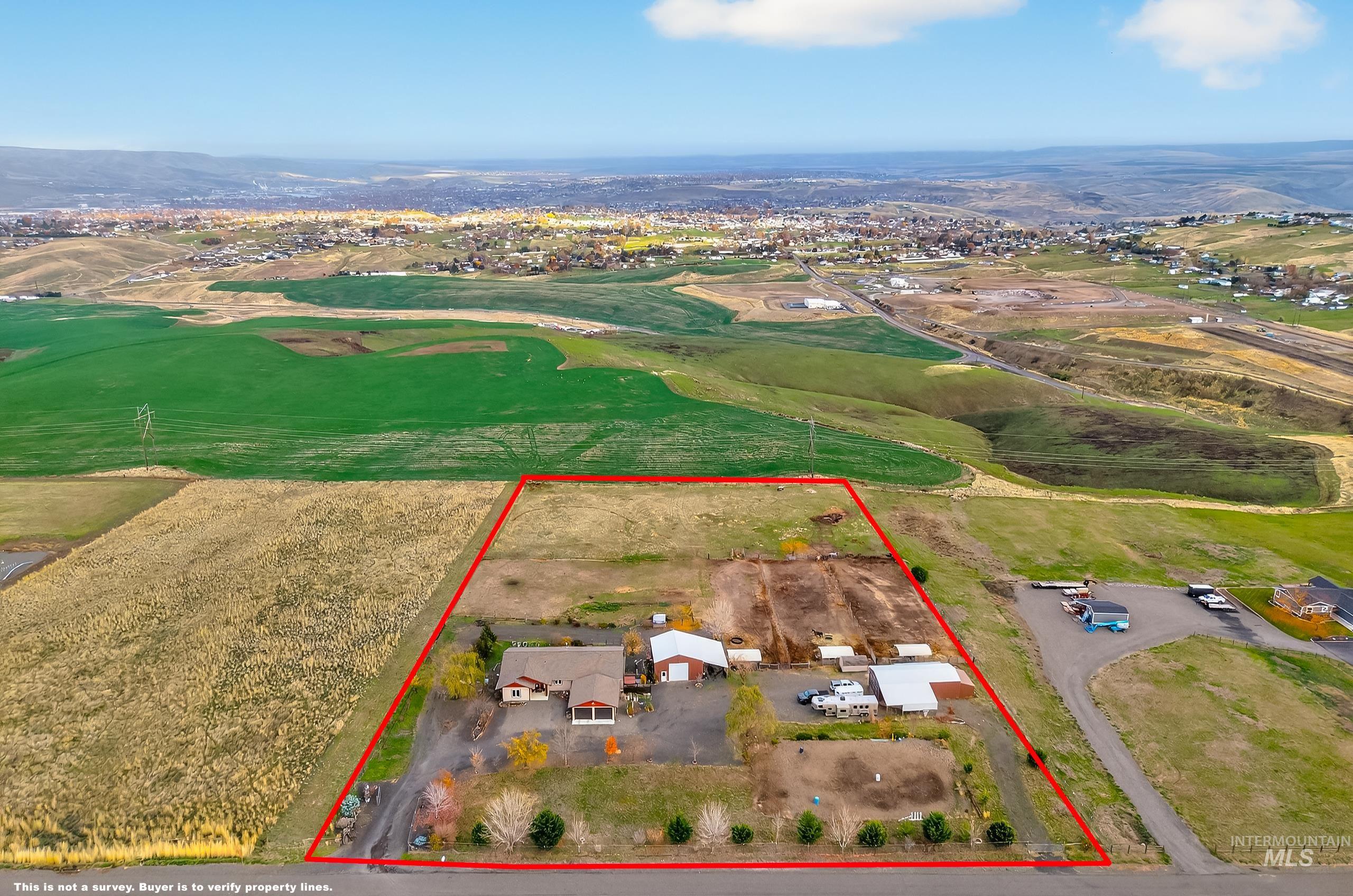 1241 Amity Lane, Clarkston, Washington 99403, 3 Bedrooms, 3 Bathrooms, Residential For Sale, Price $800,000, 98967912