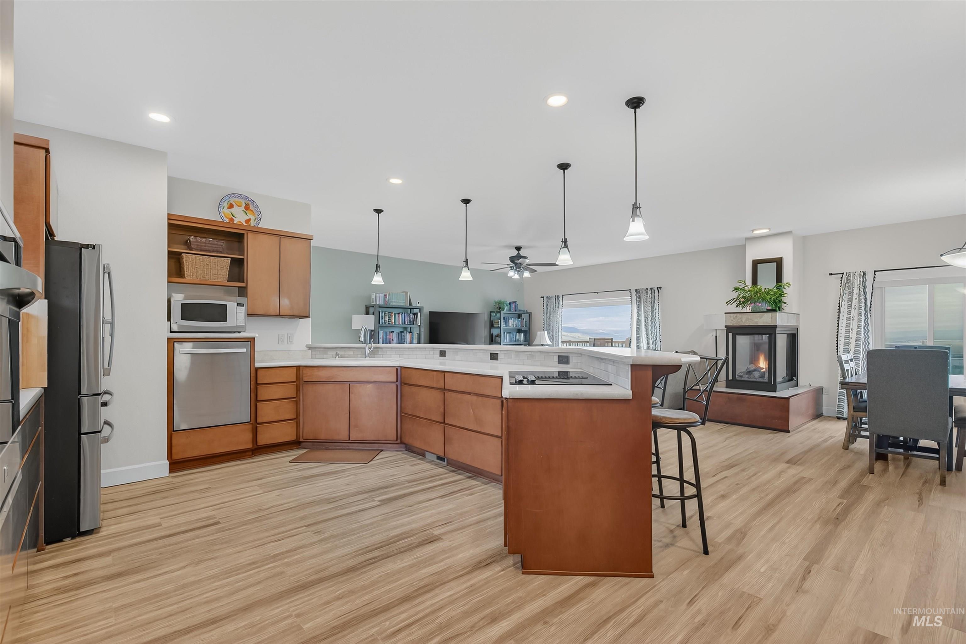 1241 Amity Lane, Clarkston, Washington 99403, 3 Bedrooms, 3 Bathrooms, Residential For Sale, Price $800,000, 98967912