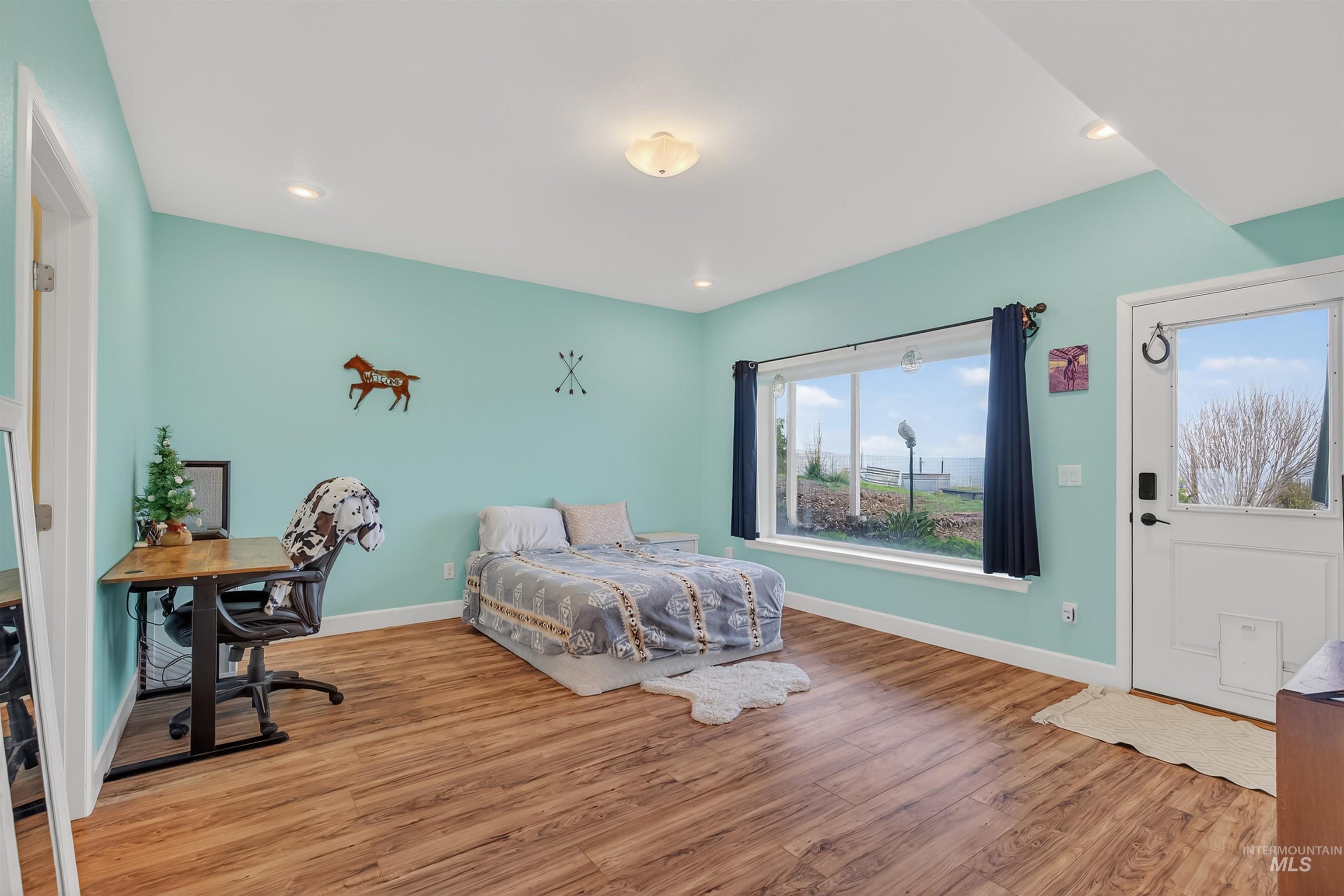 1241 Amity Lane, Clarkston, Washington 99403, 3 Bedrooms, 3 Bathrooms, Residential For Sale, Price $800,000, 98967912