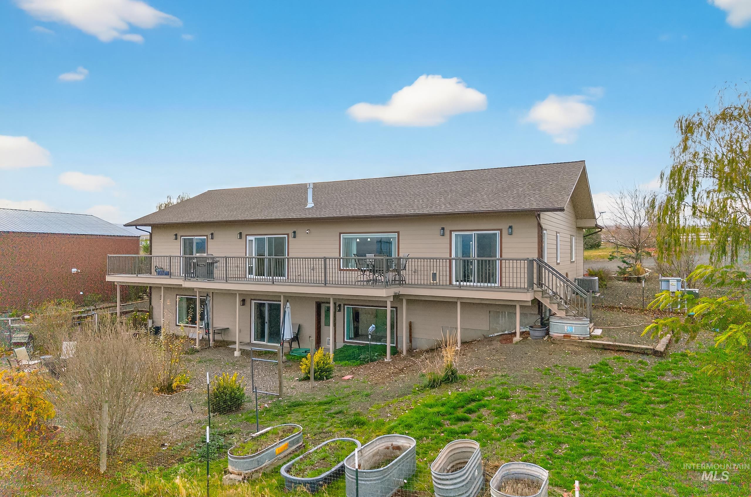 1241 Amity Lane, Clarkston, Washington 99403, 3 Bedrooms, 3 Bathrooms, Residential For Sale, Price $800,000, 98967912