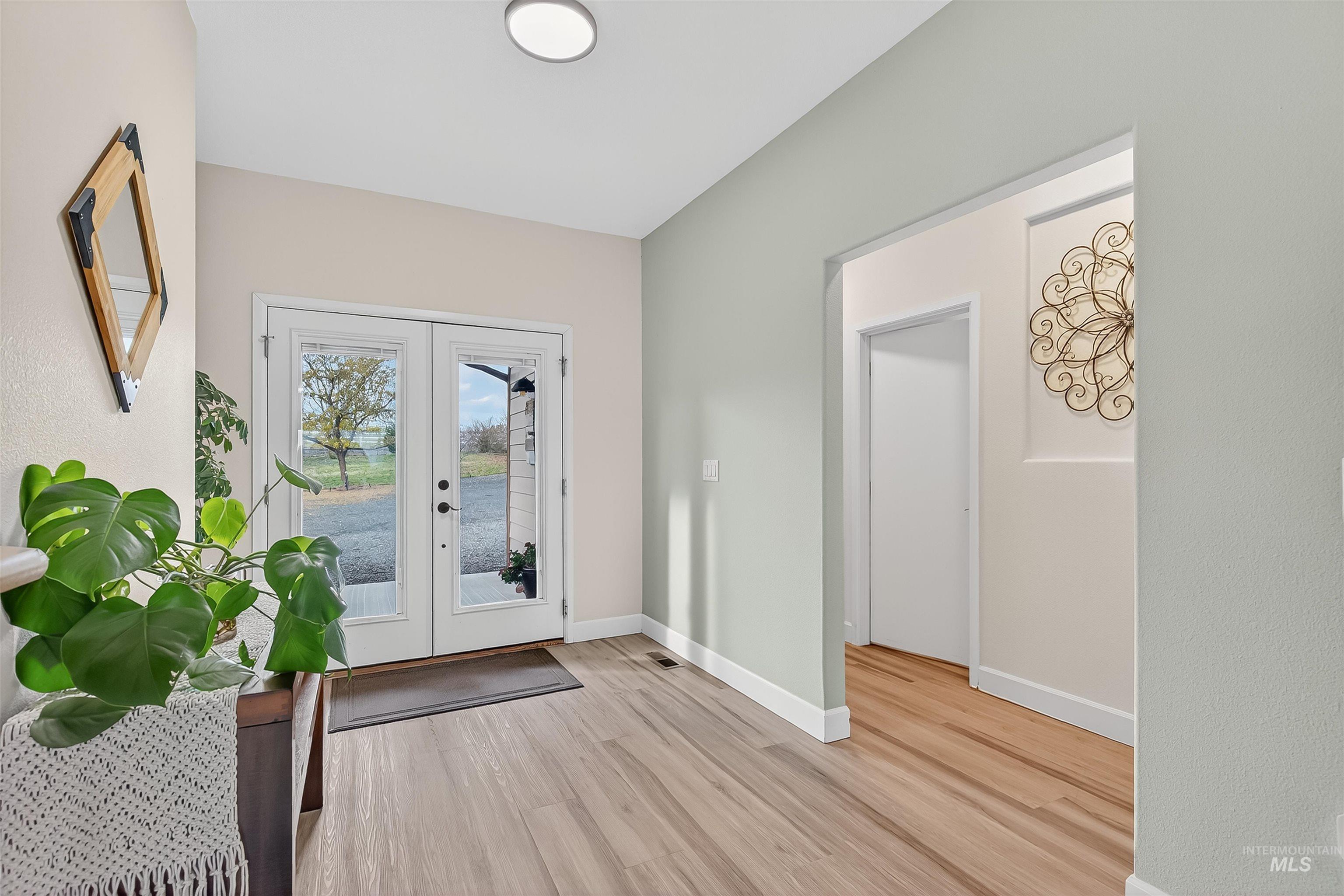 1241 Amity Lane, Clarkston, Washington 99403, 3 Bedrooms, 3 Bathrooms, Residential For Sale, Price $800,000, 98967912