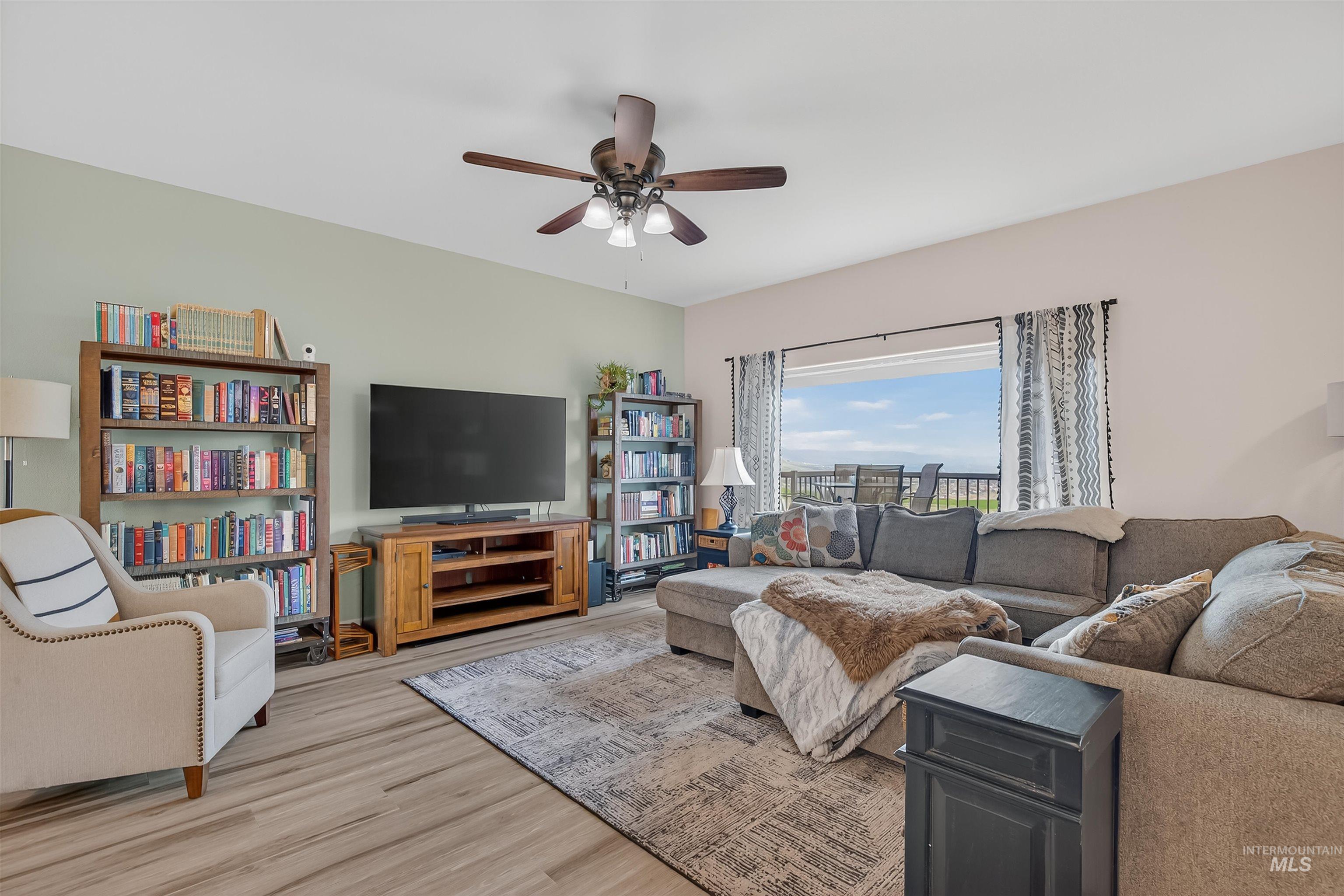 1241 Amity Lane, Clarkston, Washington 99403, 3 Bedrooms, 3 Bathrooms, Residential For Sale, Price $800,000, 98967912