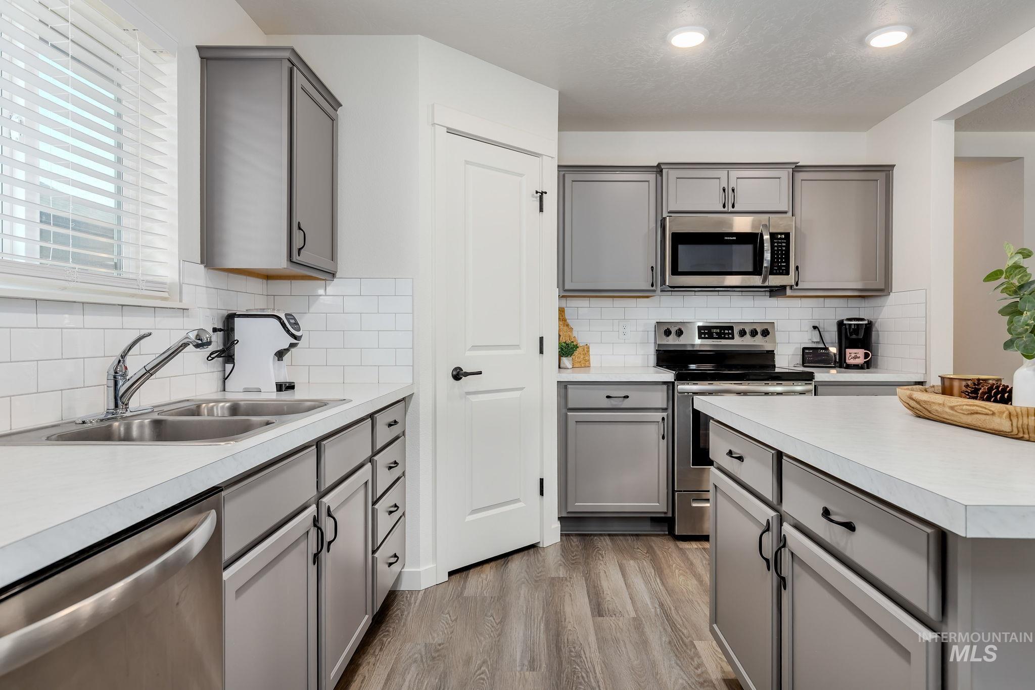 17703 Jackson Ridge Way, Nampa, Idaho 83687, 3 Bedrooms, 2 Bathrooms, Residential For Sale, Price $385,000, 98967920