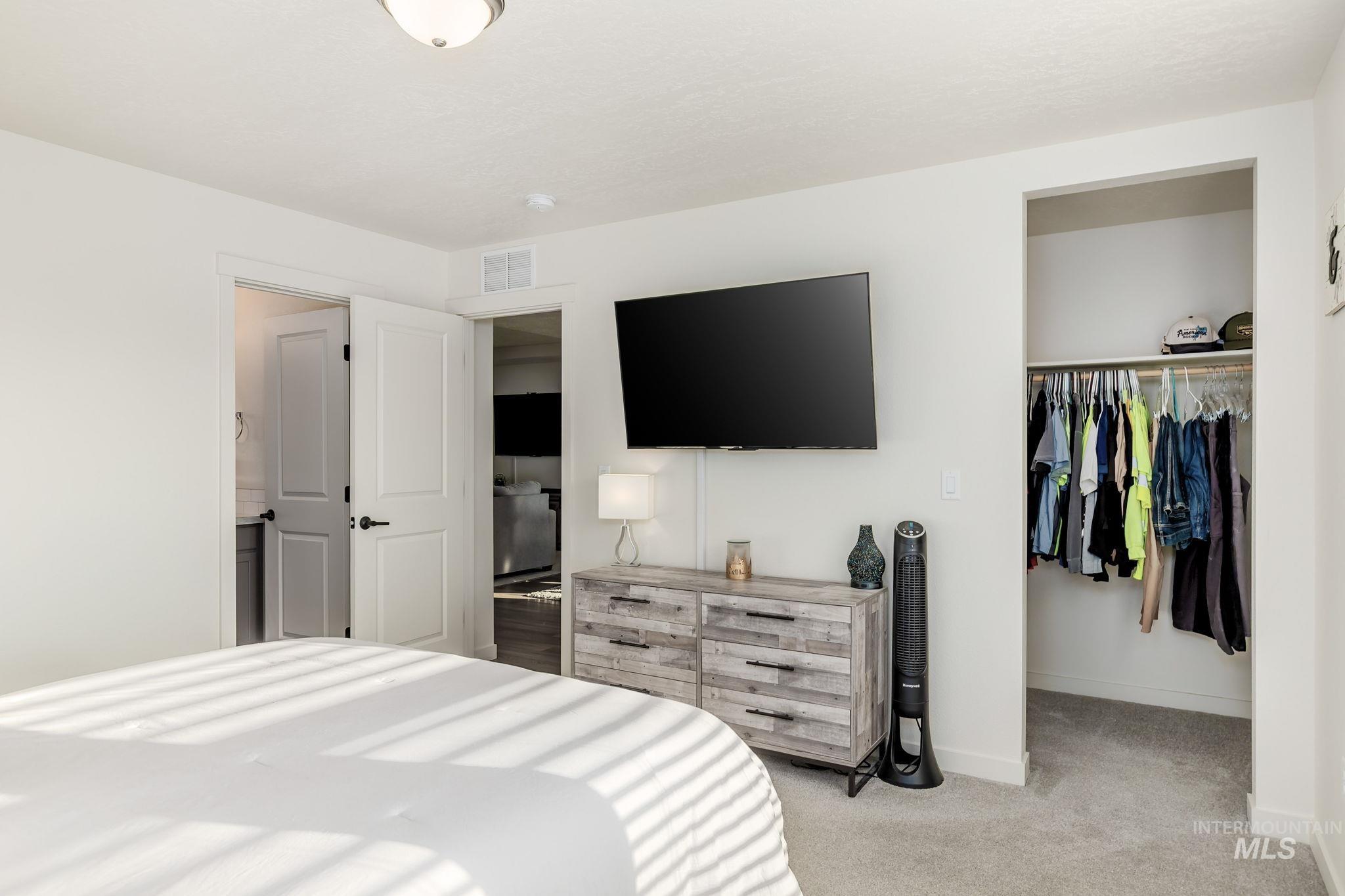 17703 Jackson Ridge Way, Nampa, Idaho 83687, 3 Bedrooms, 2 Bathrooms, Residential For Sale, Price $385,000, 98967920