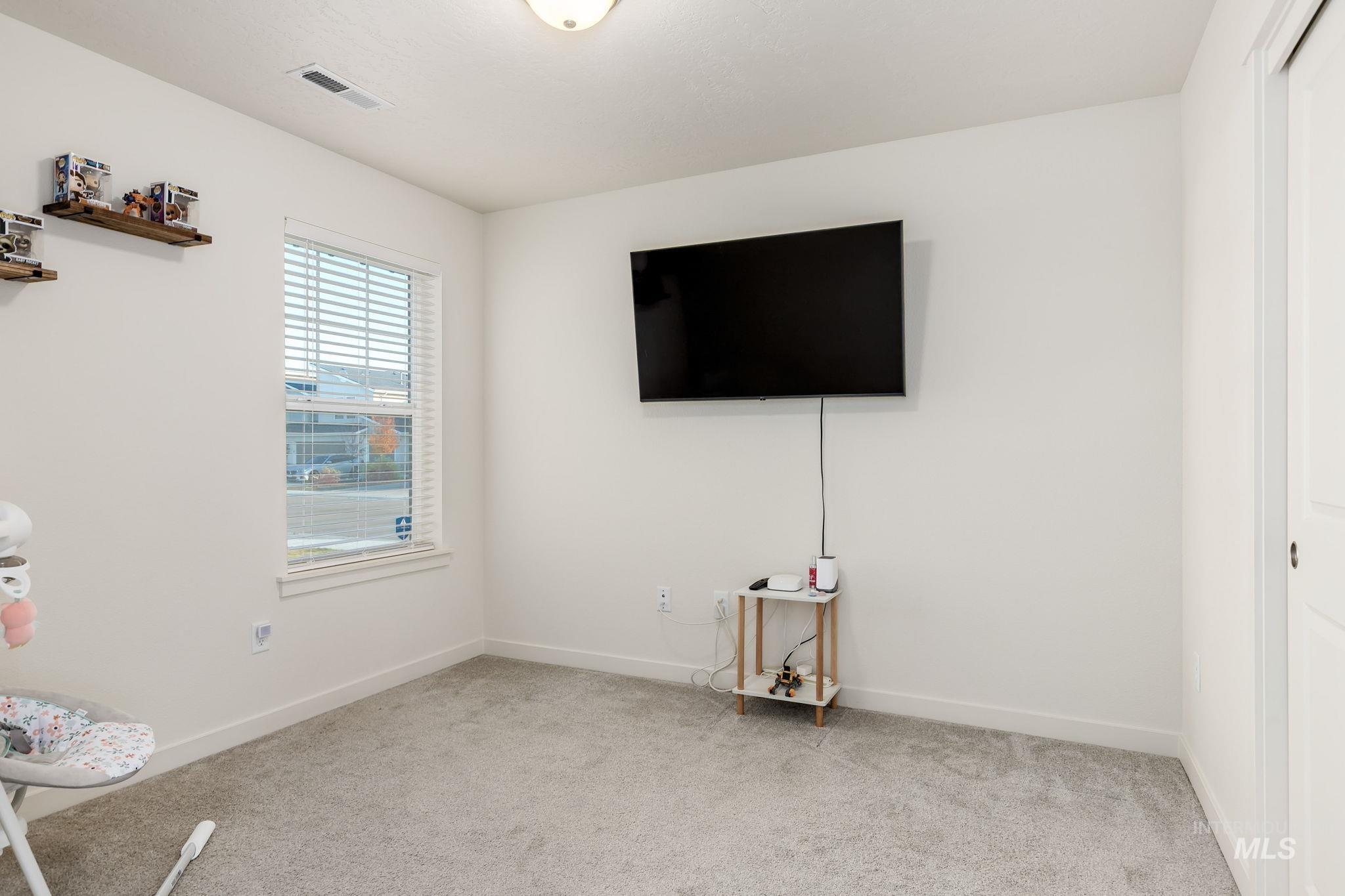 17703 Jackson Ridge Way, Nampa, Idaho 83687, 3 Bedrooms, 2 Bathrooms, Residential For Sale, Price $385,000, 98967920