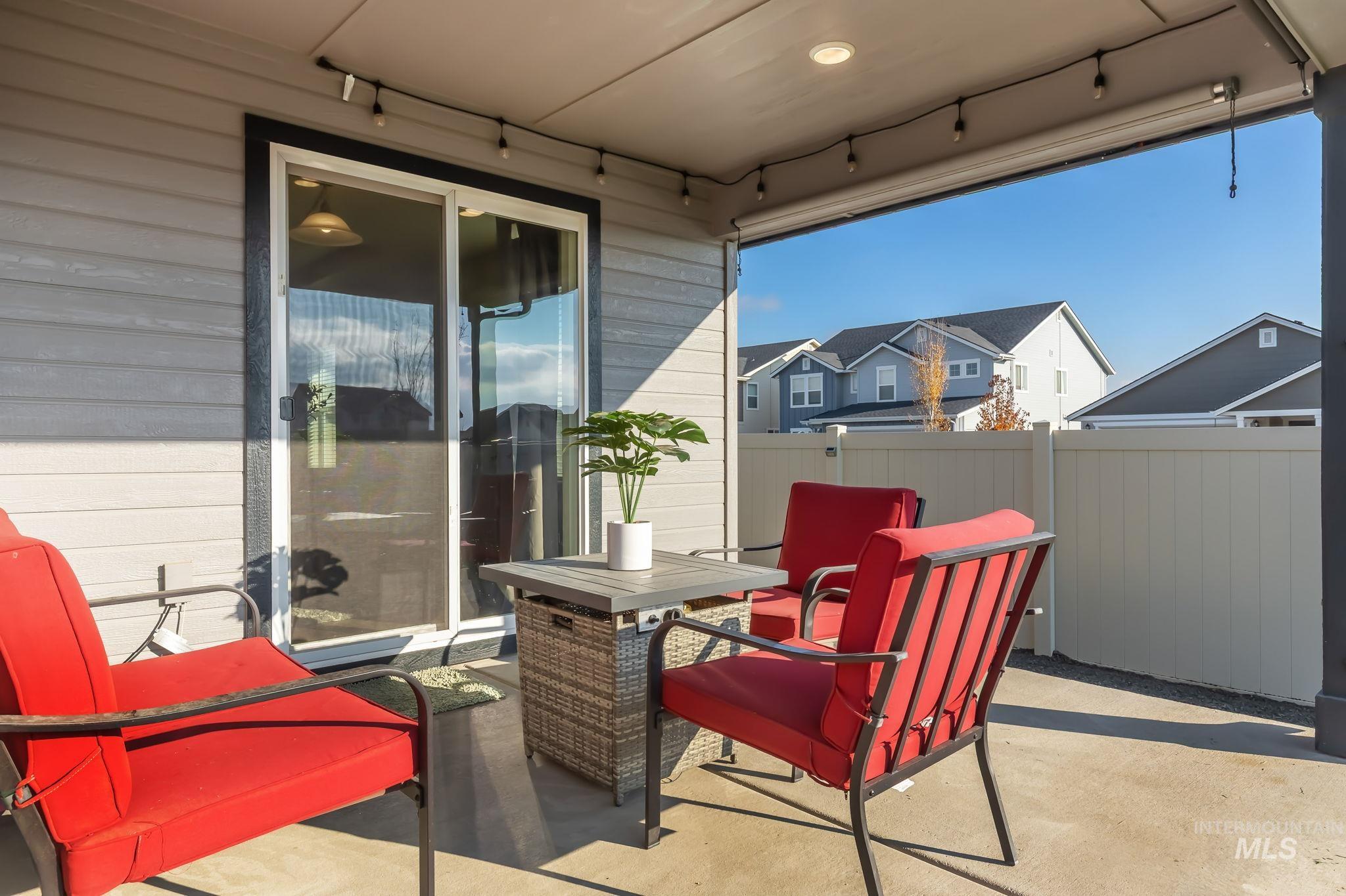 17703 Jackson Ridge Way, Nampa, Idaho 83687, 3 Bedrooms, 2 Bathrooms, Residential For Sale, Price $385,000, 98967920