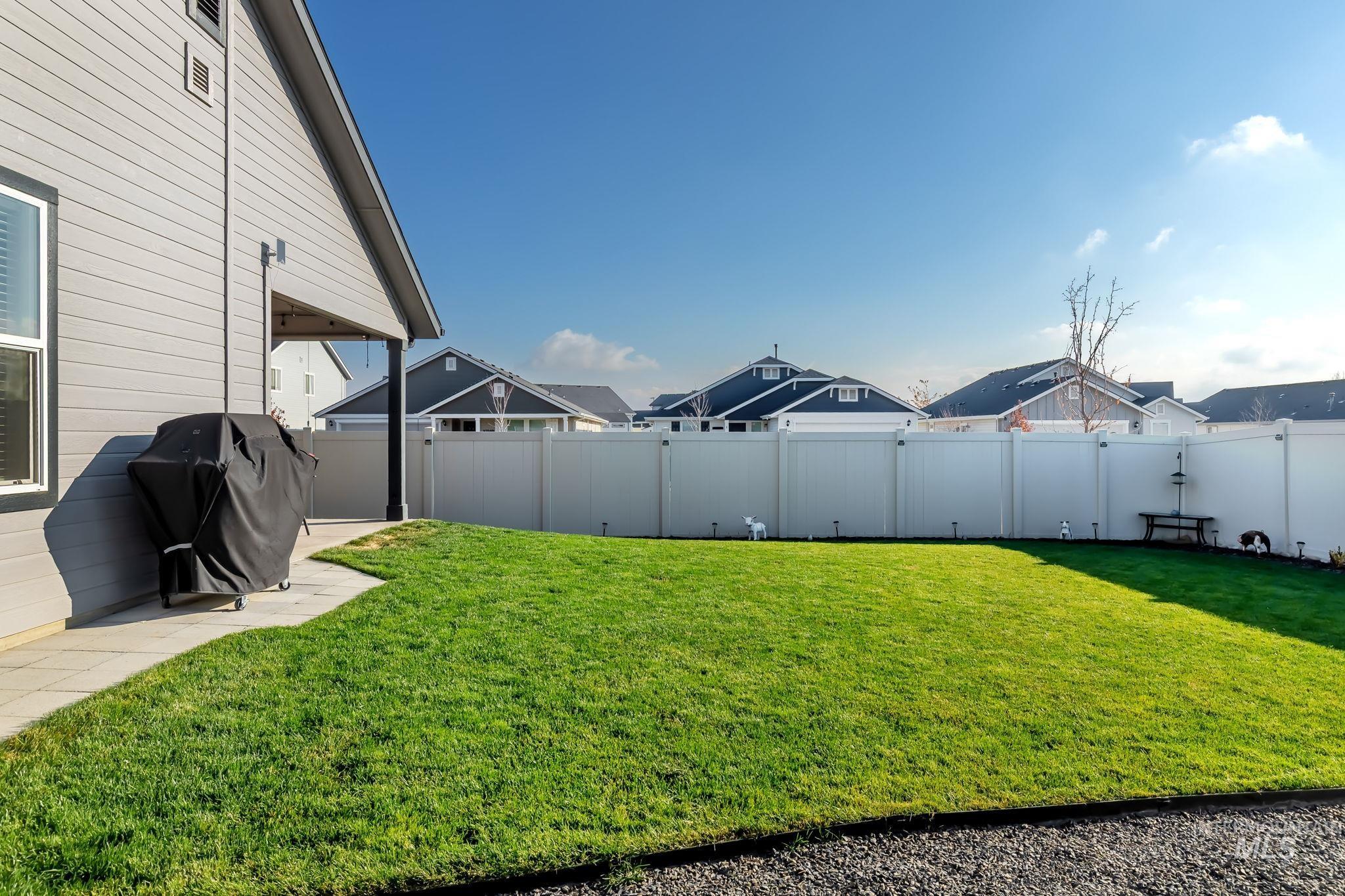 17703 Jackson Ridge Way, Nampa, Idaho 83687, 3 Bedrooms, 2 Bathrooms, Residential For Sale, Price $385,000, 98967920