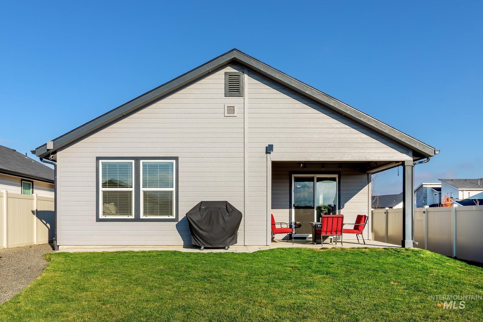 17703 Jackson Ridge Way, Nampa, Idaho 83687, 3 Bedrooms, 2 Bathrooms, Residential For Sale, Price $385,000, 98967920