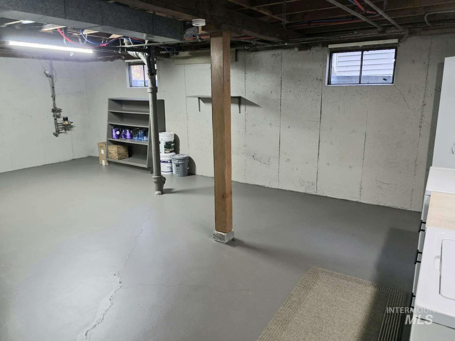 Basement with washer / dryer