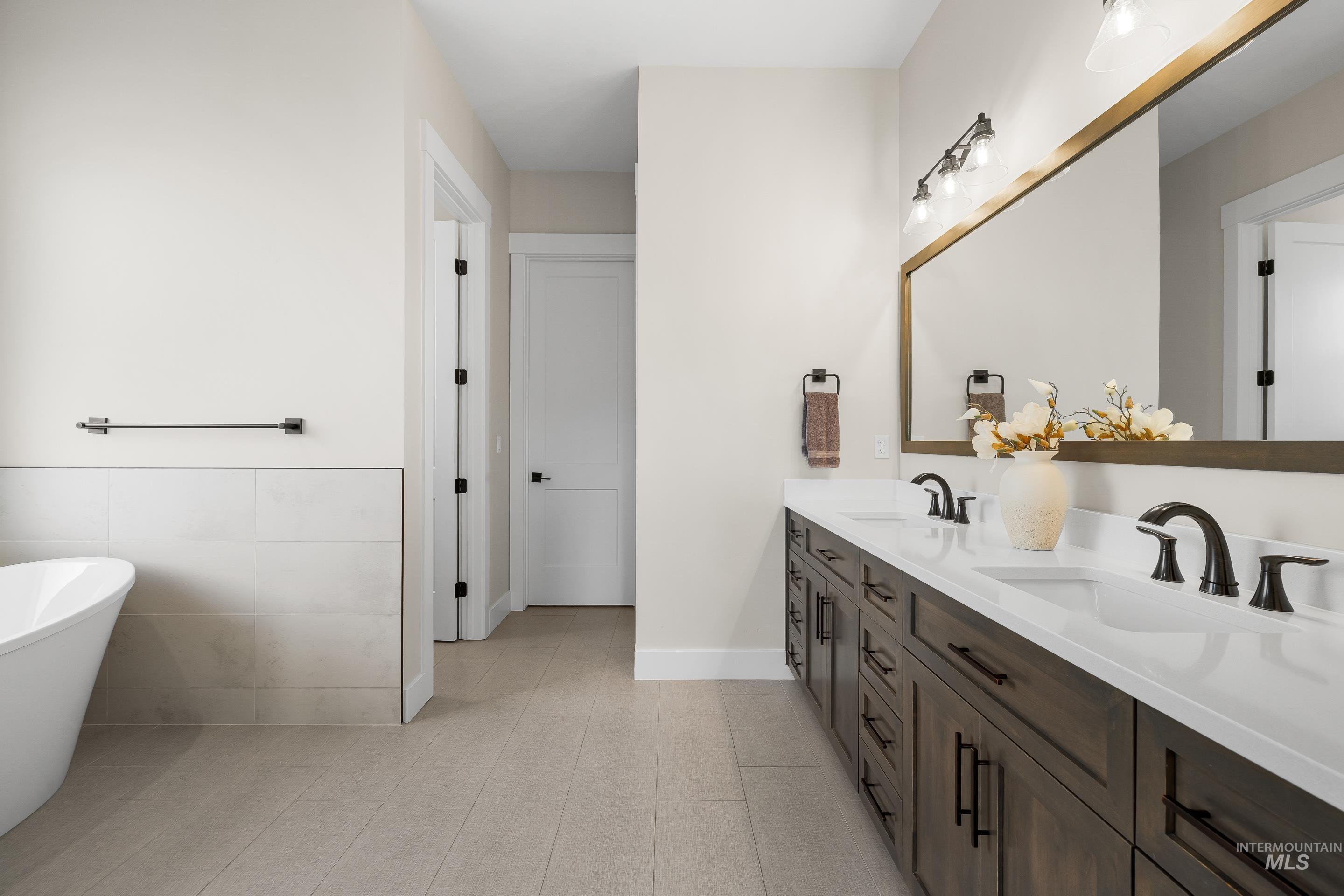 18249 N Burnt Car Way, Boise, Idaho 83714, 3 Bedrooms, 2.5 Bathrooms, Residential For Sale, Price $940,000, 98967935