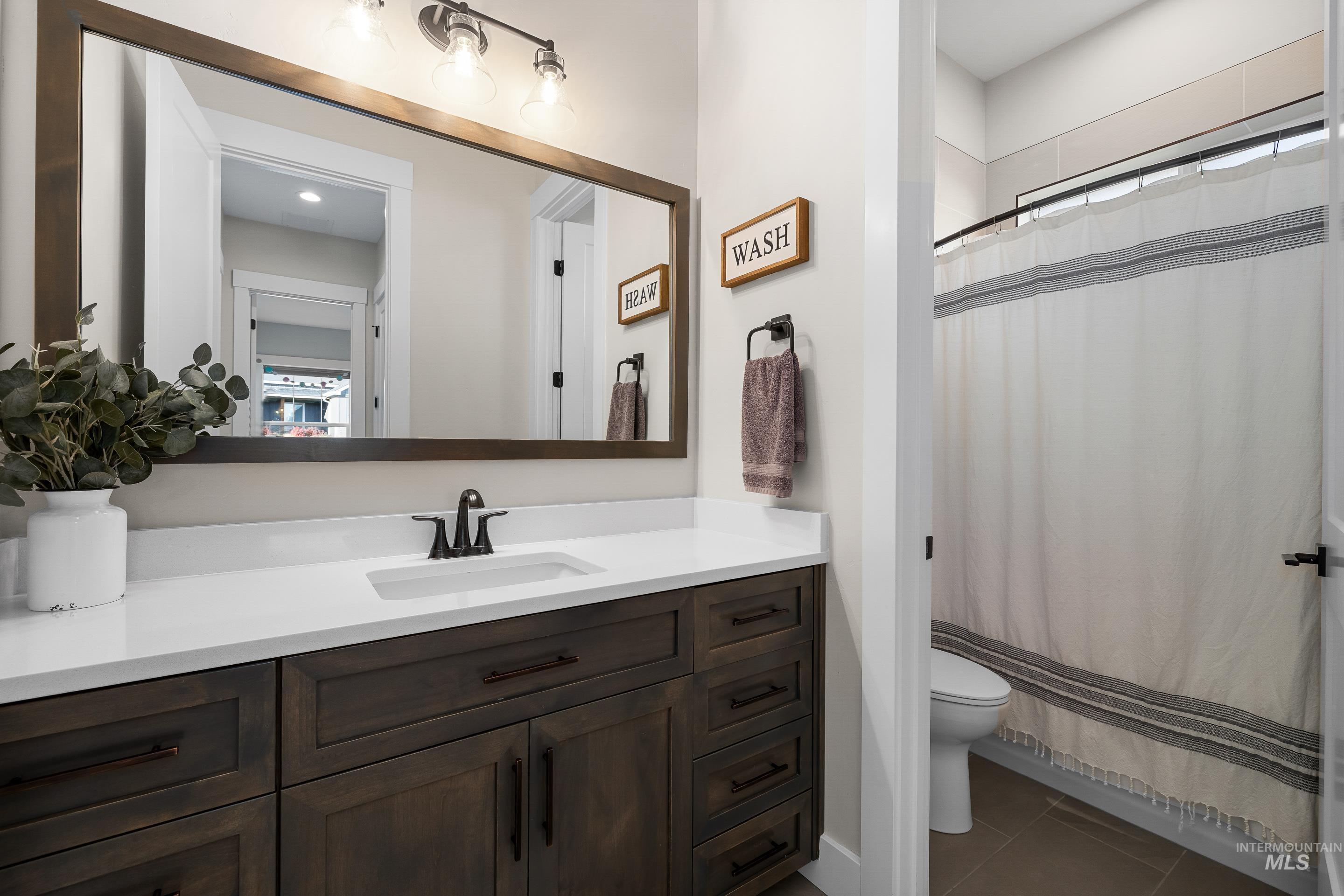 18249 N Burnt Car Way, Boise, Idaho 83714, 3 Bedrooms, 2.5 Bathrooms, Residential For Sale, Price $940,000, 98967935