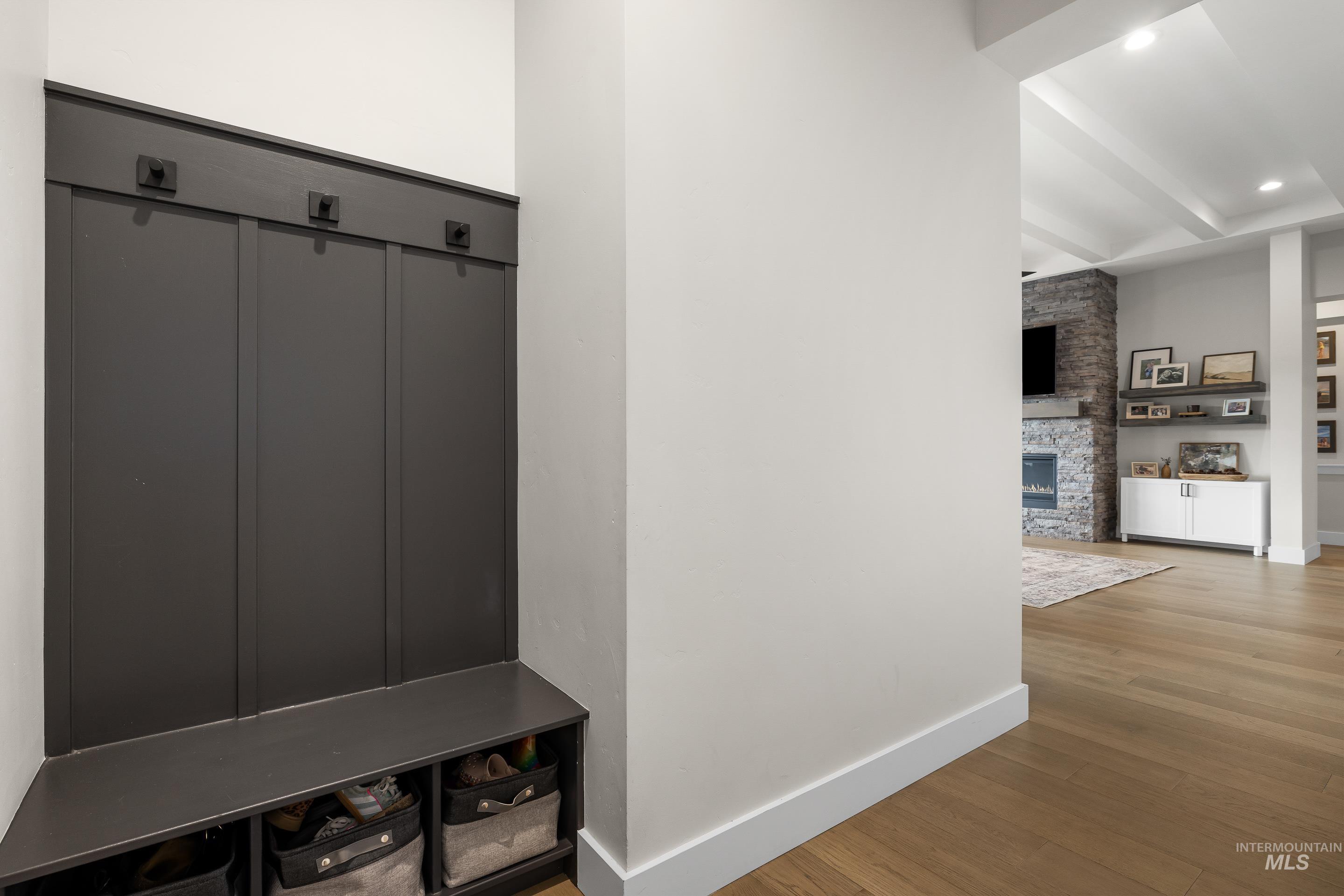 18249 N Burnt Car Way, Boise, Idaho 83714, 3 Bedrooms, 2.5 Bathrooms, Residential For Sale, Price $940,000, 98967935