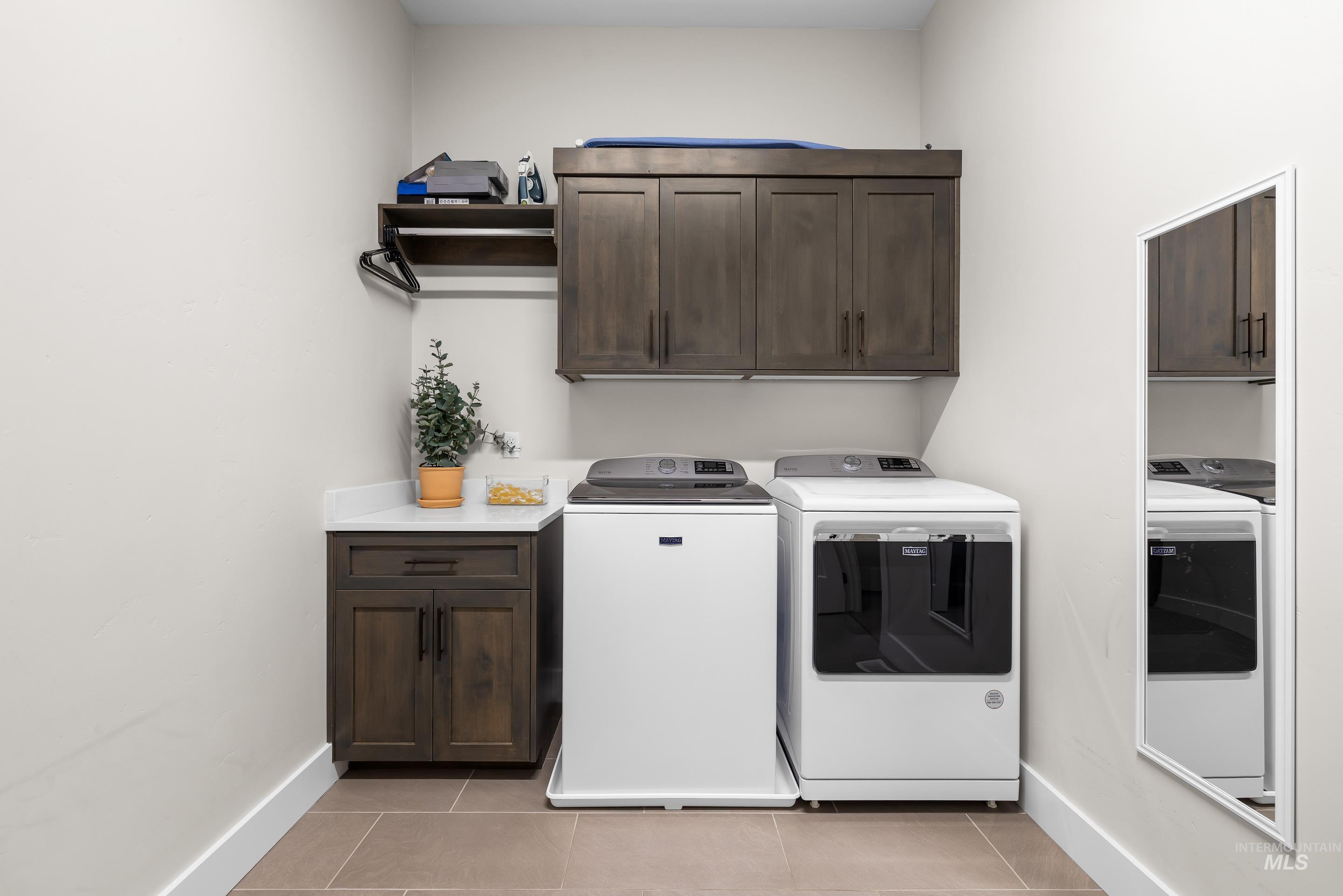 18249 N Burnt Car Way, Boise, Idaho 83714, 3 Bedrooms, 2.5 Bathrooms, Residential For Sale, Price $940,000, 98967935