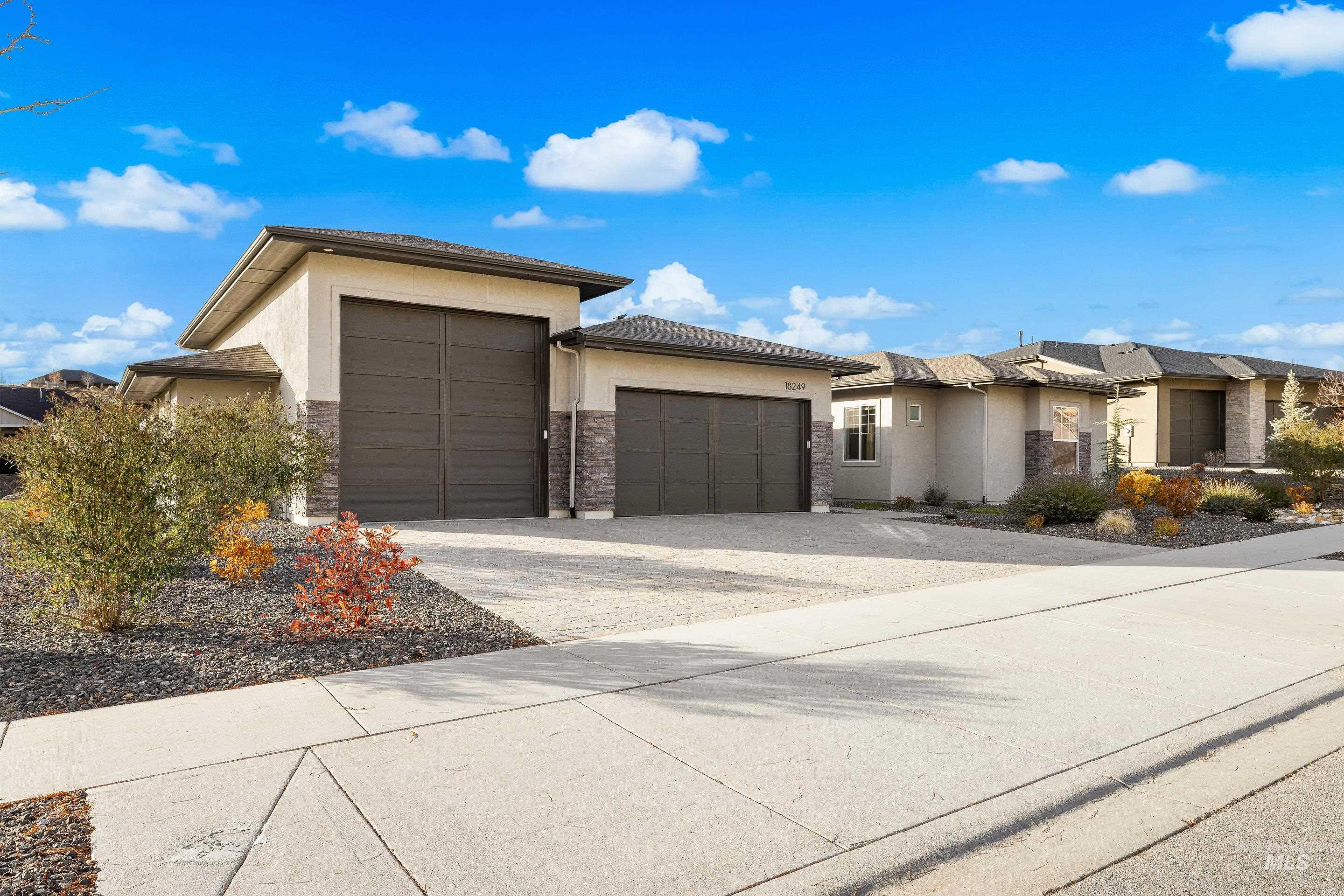 18249 N Burnt Car Way, Boise, Idaho 83714, 3 Bedrooms, 2.5 Bathrooms, Residential For Sale, Price $940,000, 98967935